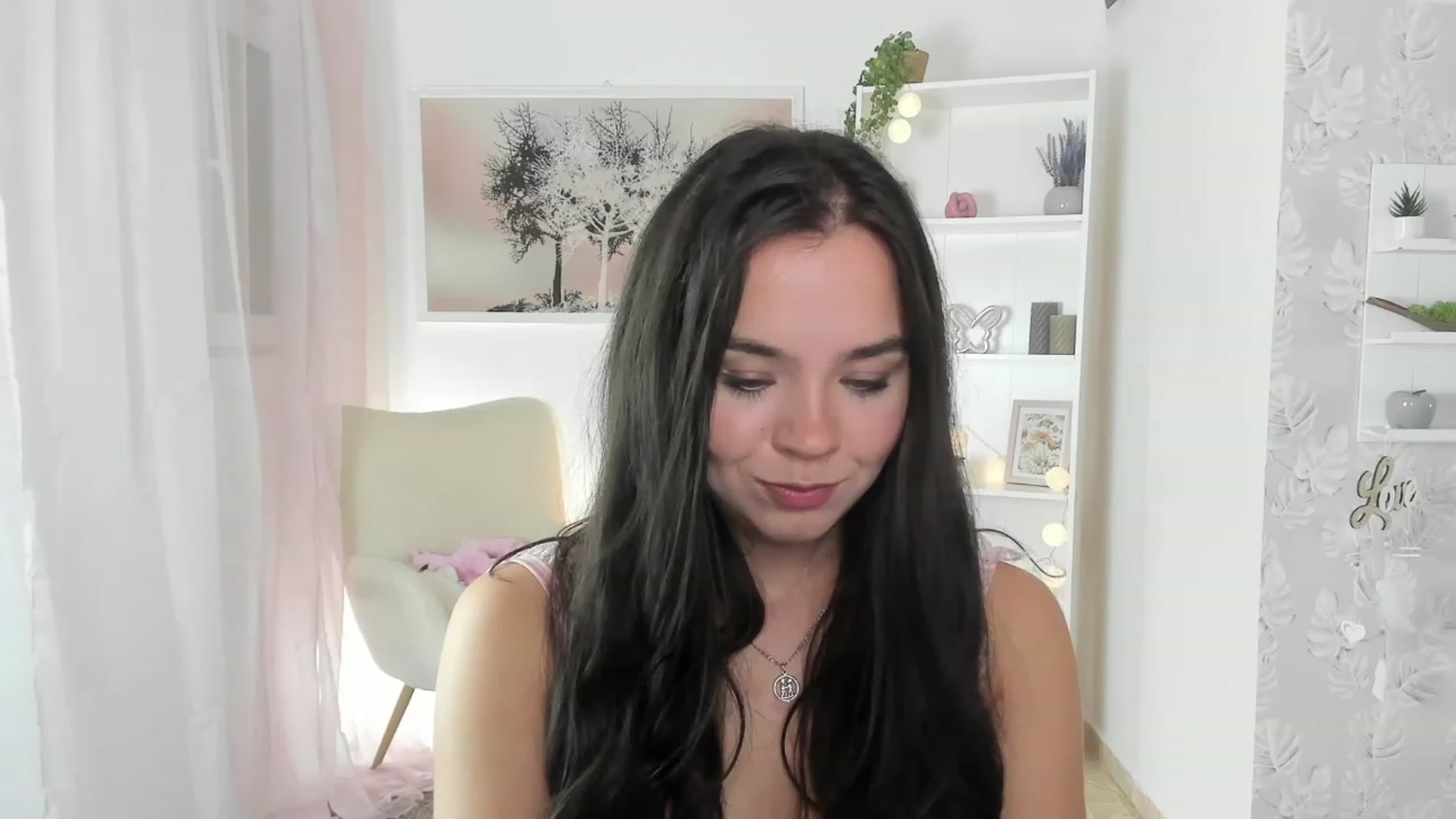 Gallery image thumbnail from Katie_Nice's myfreecams stream on, 08/12/2023, 12:47 image 5 of 20