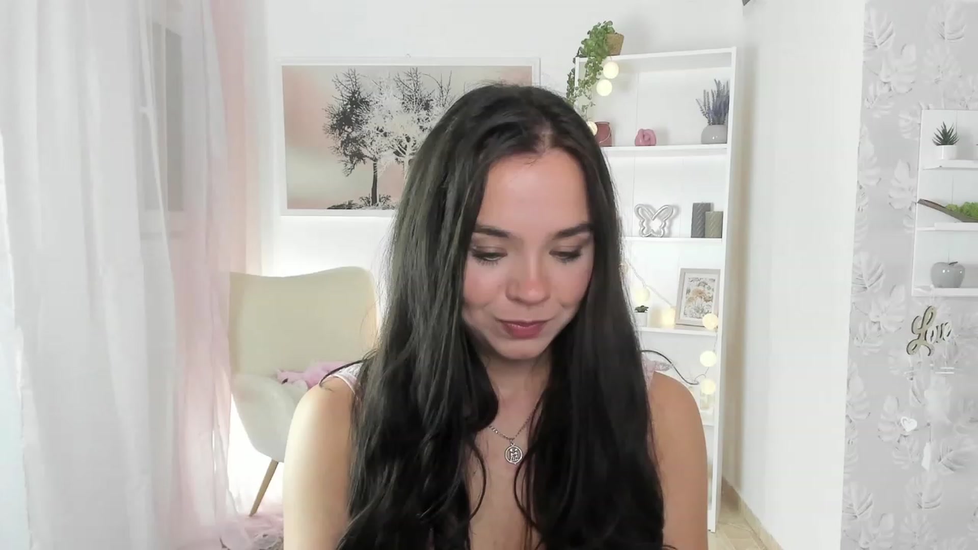 Gallery image thumbnail from Katie_Nice's myfreecams stream on, 08/12/2023, 12:47 image 4 of 20
