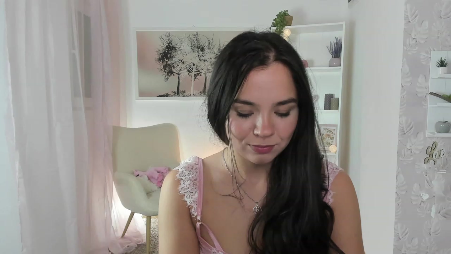 Gallery image thumbnail from Katie_Nice's myfreecams stream on, 08/12/2023, 12:47 image 18 of 20