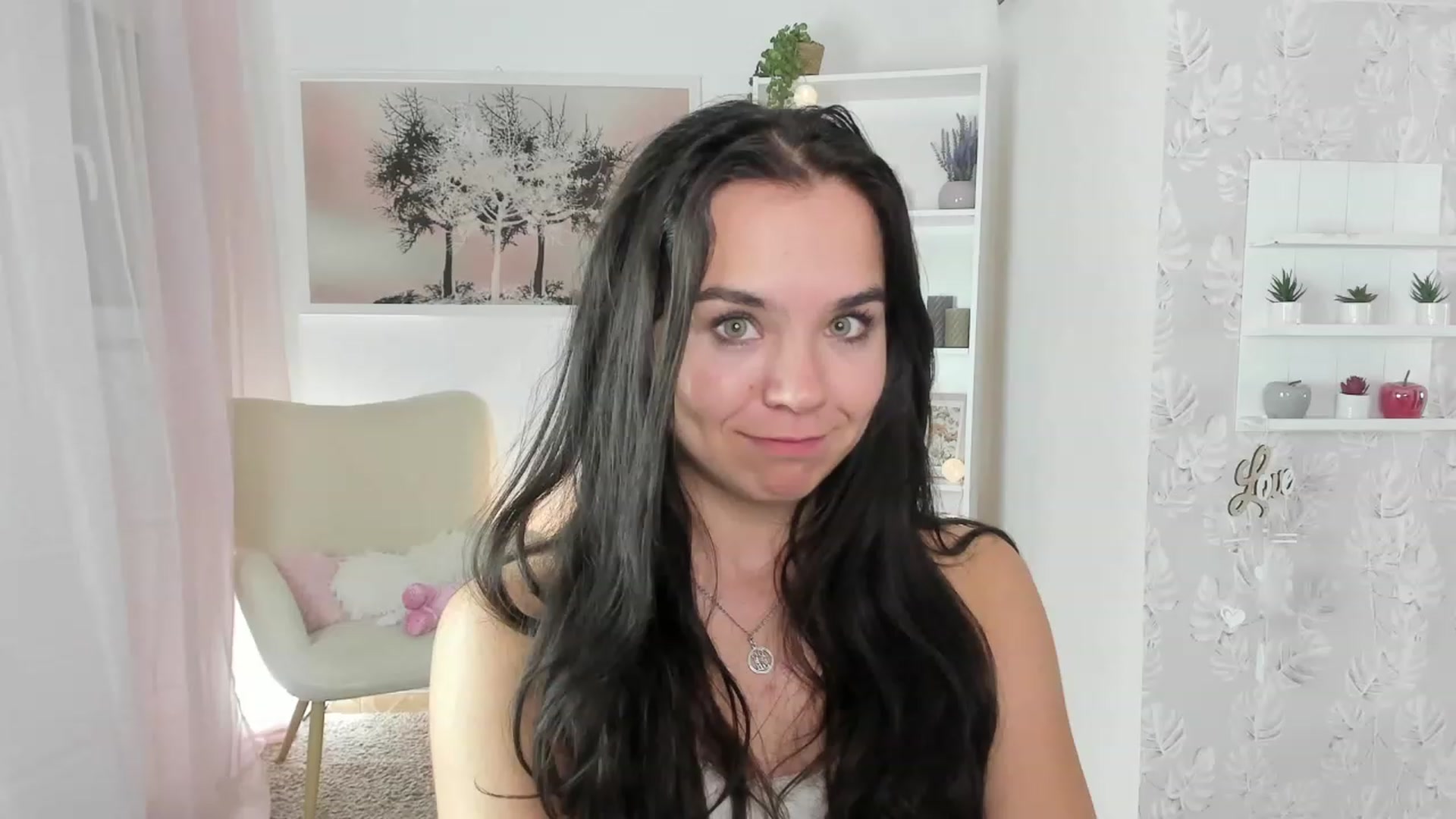 Gallery image thumbnail from Katie_Nice's myfreecams stream on, 08/16/2023, 12:18 image 9 of 20