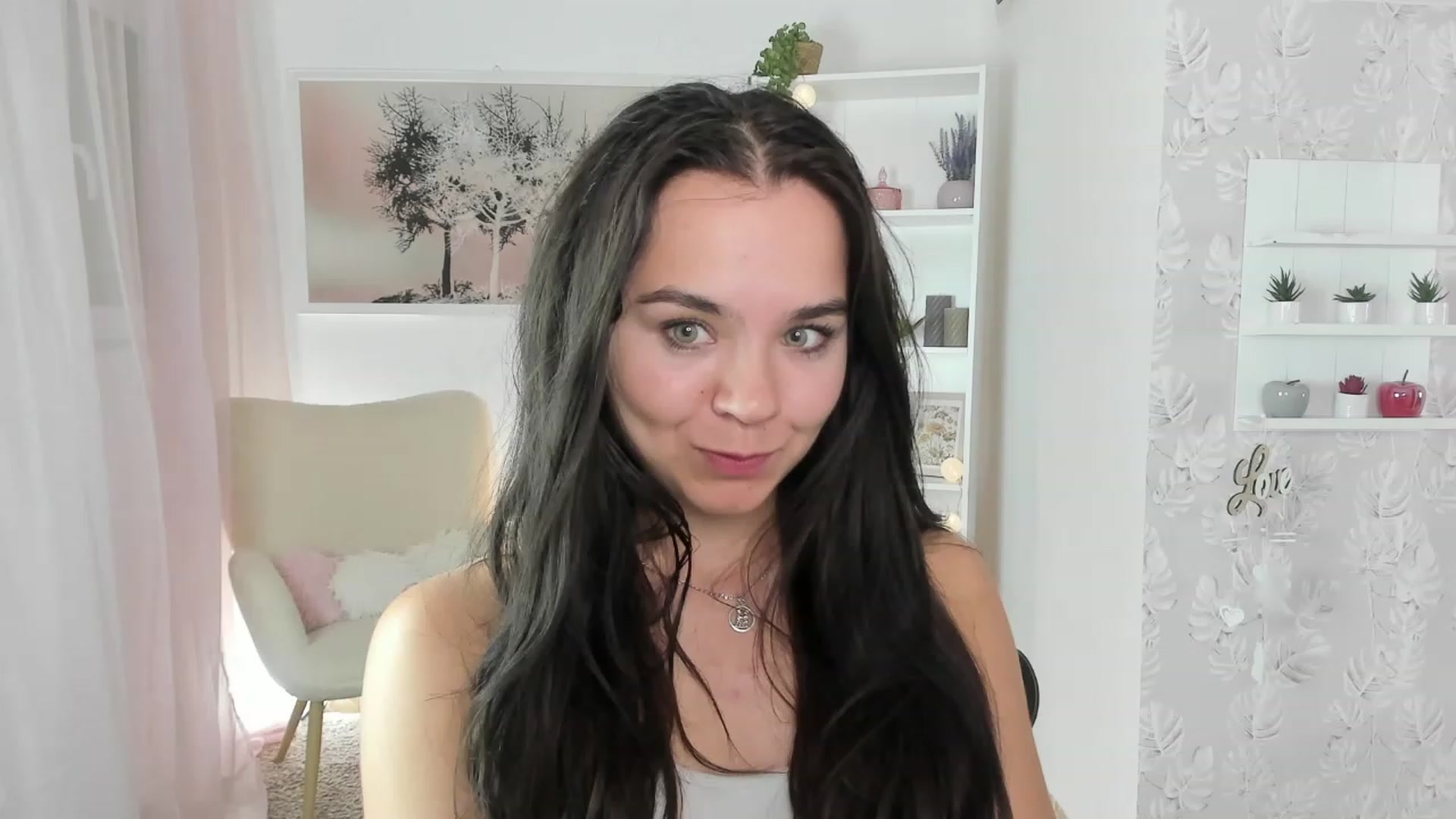 Gallery image thumbnail from Katie_Nice's myfreecams stream on, 08/16/2023, 12:56 image 17 of 20