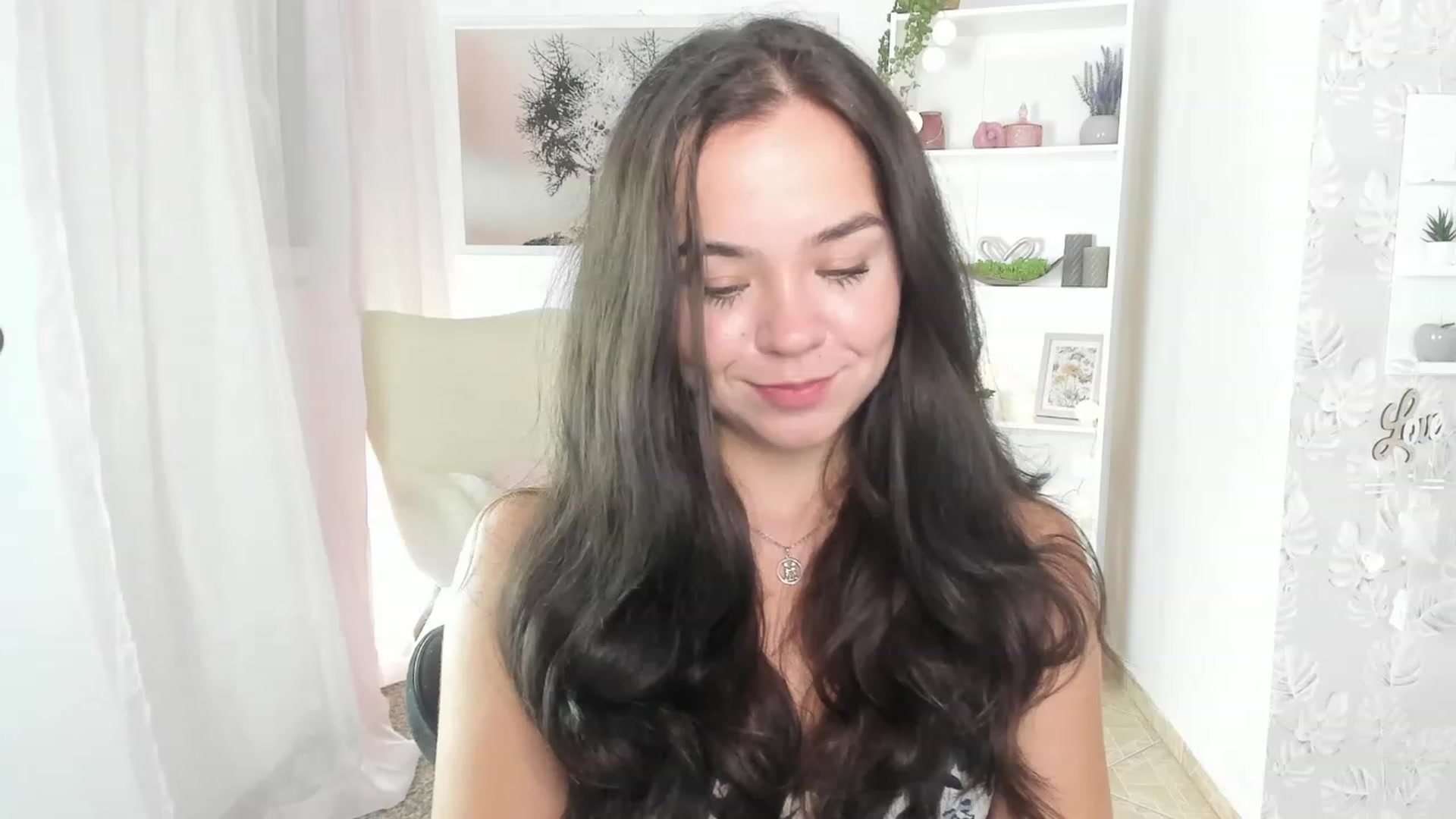 Gallery image thumbnail from Katie_Nice's myfreecams stream on, 08/17/2023, 11:20 image 10 of 20
