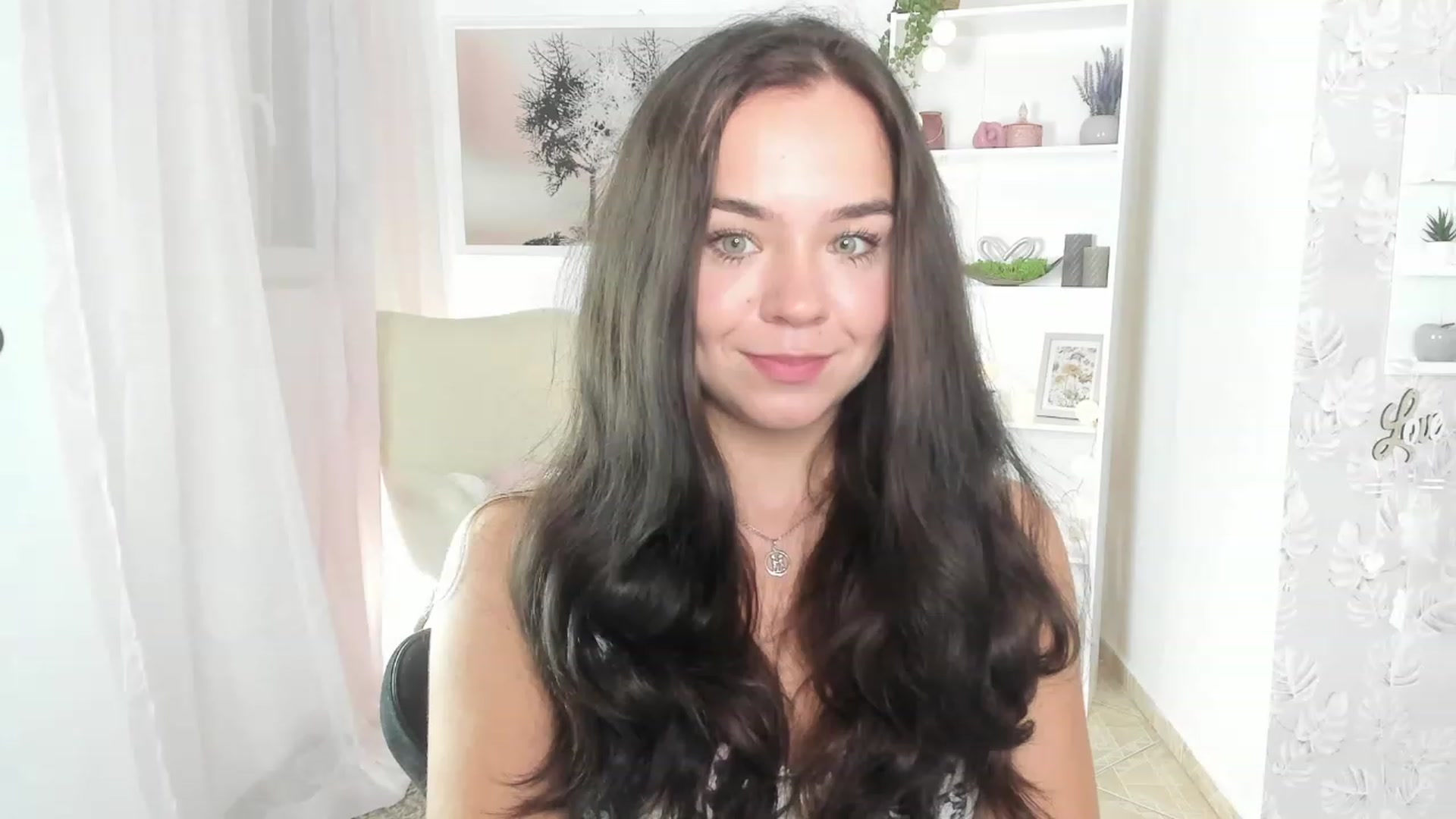 Gallery image thumbnail from Katie_Nice's myfreecams stream on, 08/17/2023, 11:20 image 9 of 20