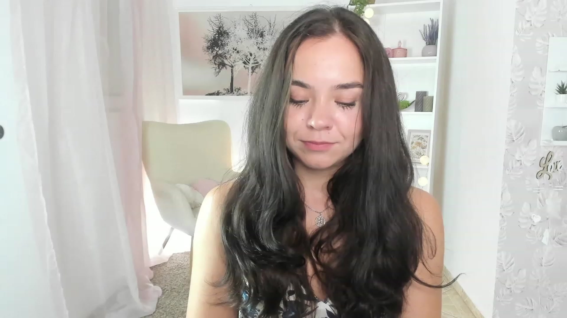 Gallery image thumbnail from Katie_Nice's myfreecams stream on, 08/17/2023, 12:34 image 10 of 20