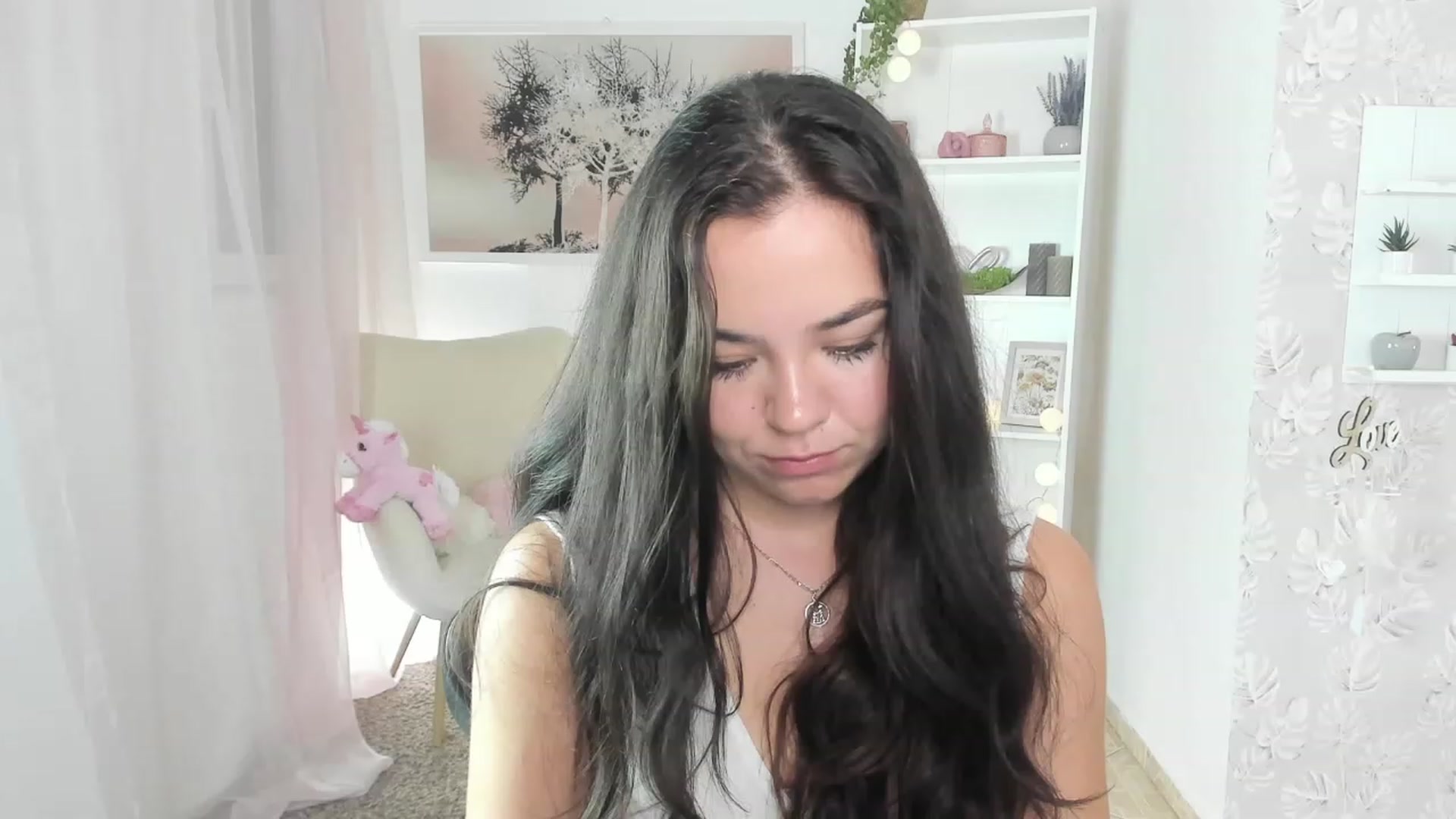Gallery image thumbnail from Katie_Nice's myfreecams stream on, 08/18/2023, 12:41 image 17 of 20