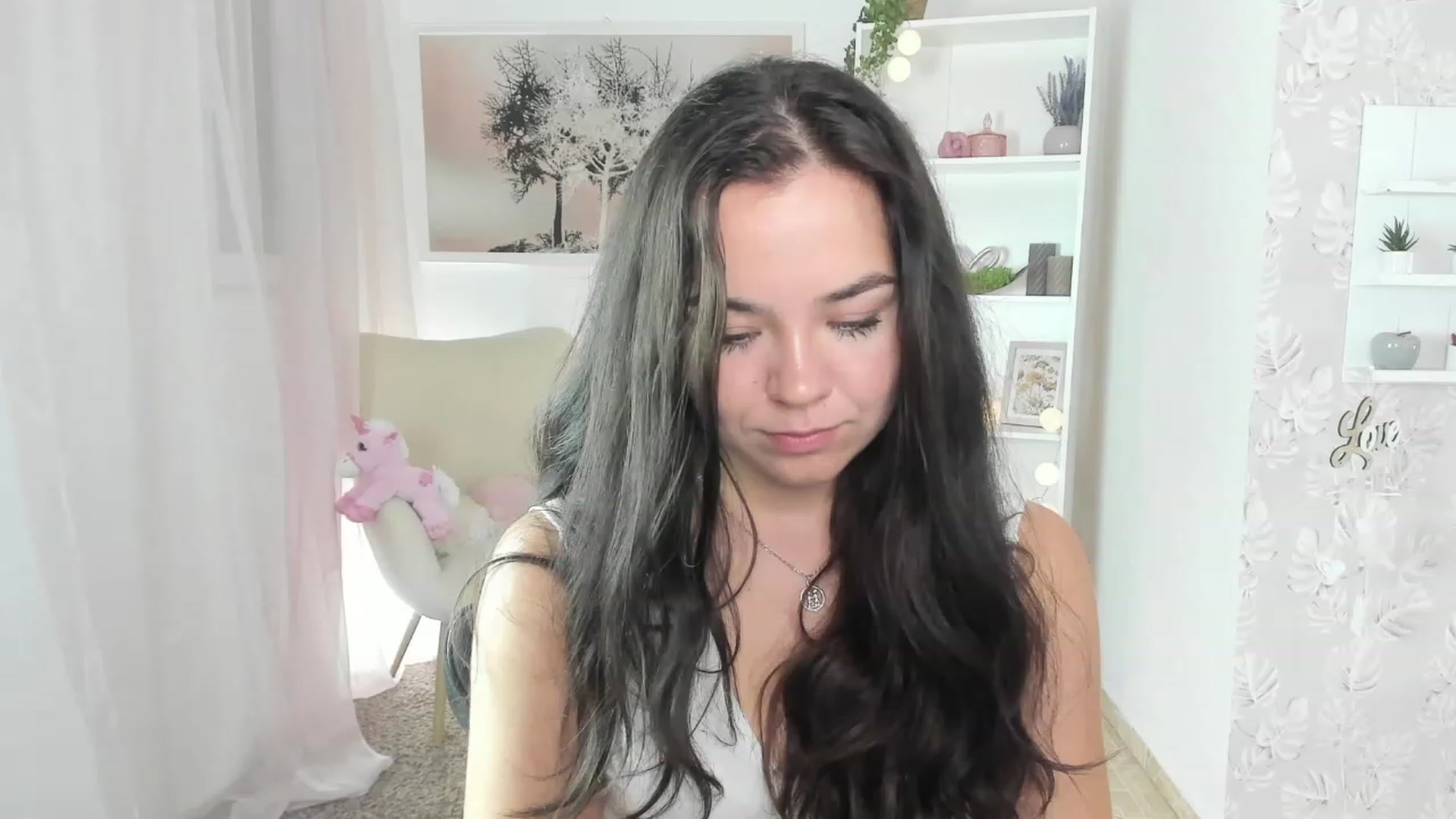 Gallery image thumbnail from Katie_Nice's myfreecams stream on, 08/18/2023, 12:41 image 14 of 20