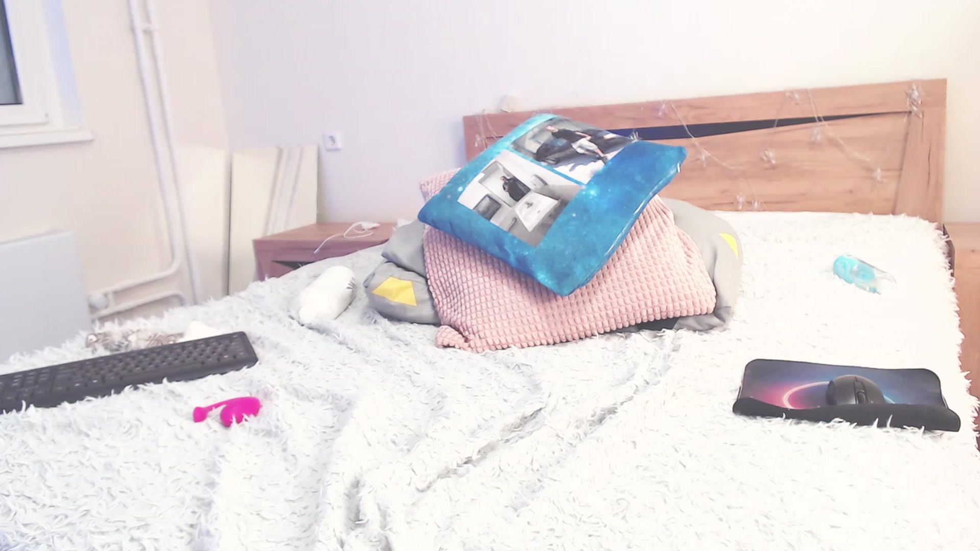 Gallery image thumbnail from Katieness's myfreecams stream on, 07/26/2023, 18:10 image 11 of 20