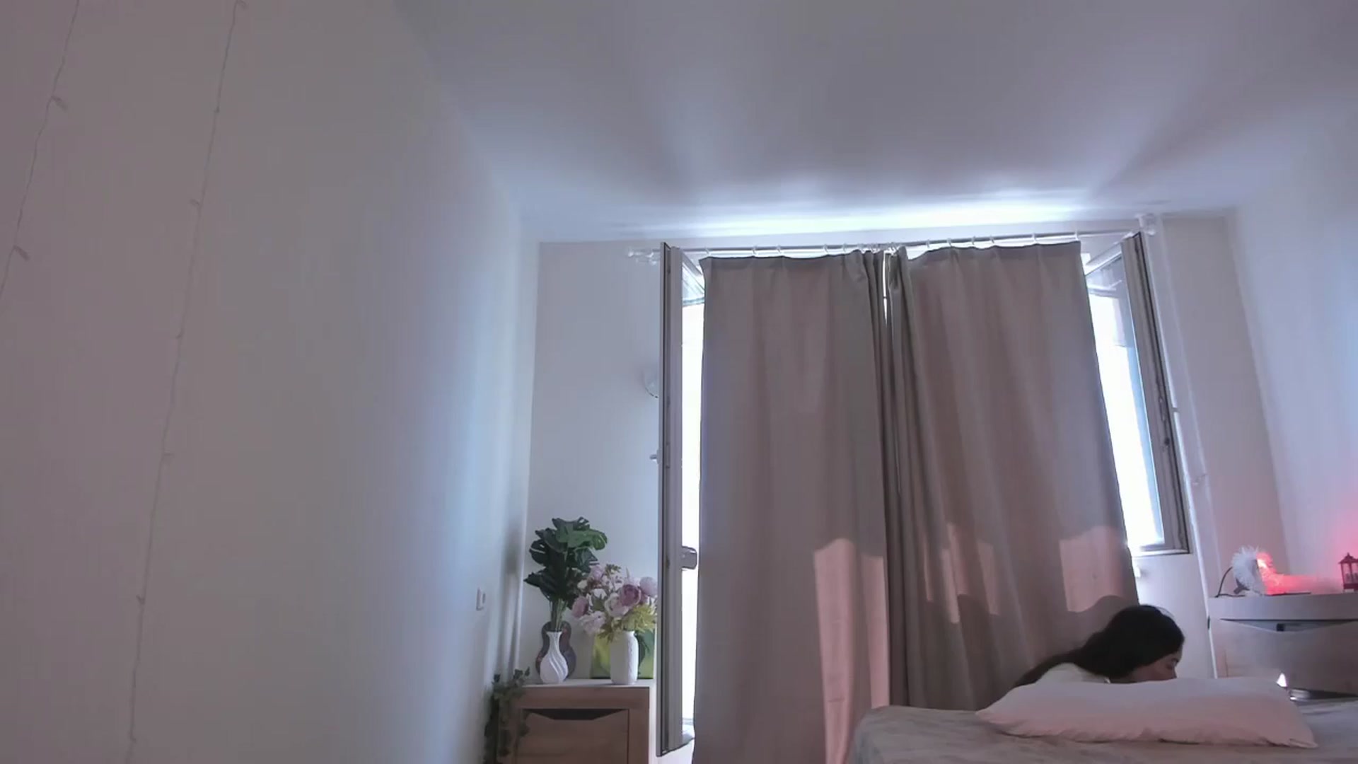 Gallery image thumbnail from Katieness's myfreecams stream on, 04/16/2025, 11:17 image 1 of 20