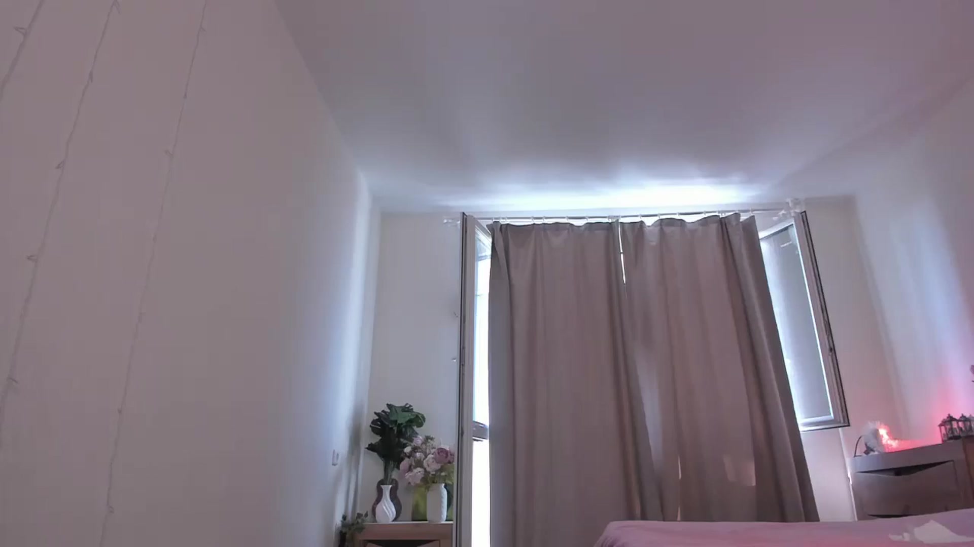Gallery image thumbnail from Katieness's myfreecams stream on, 04/21/2025, 12:41 image 18 of 20