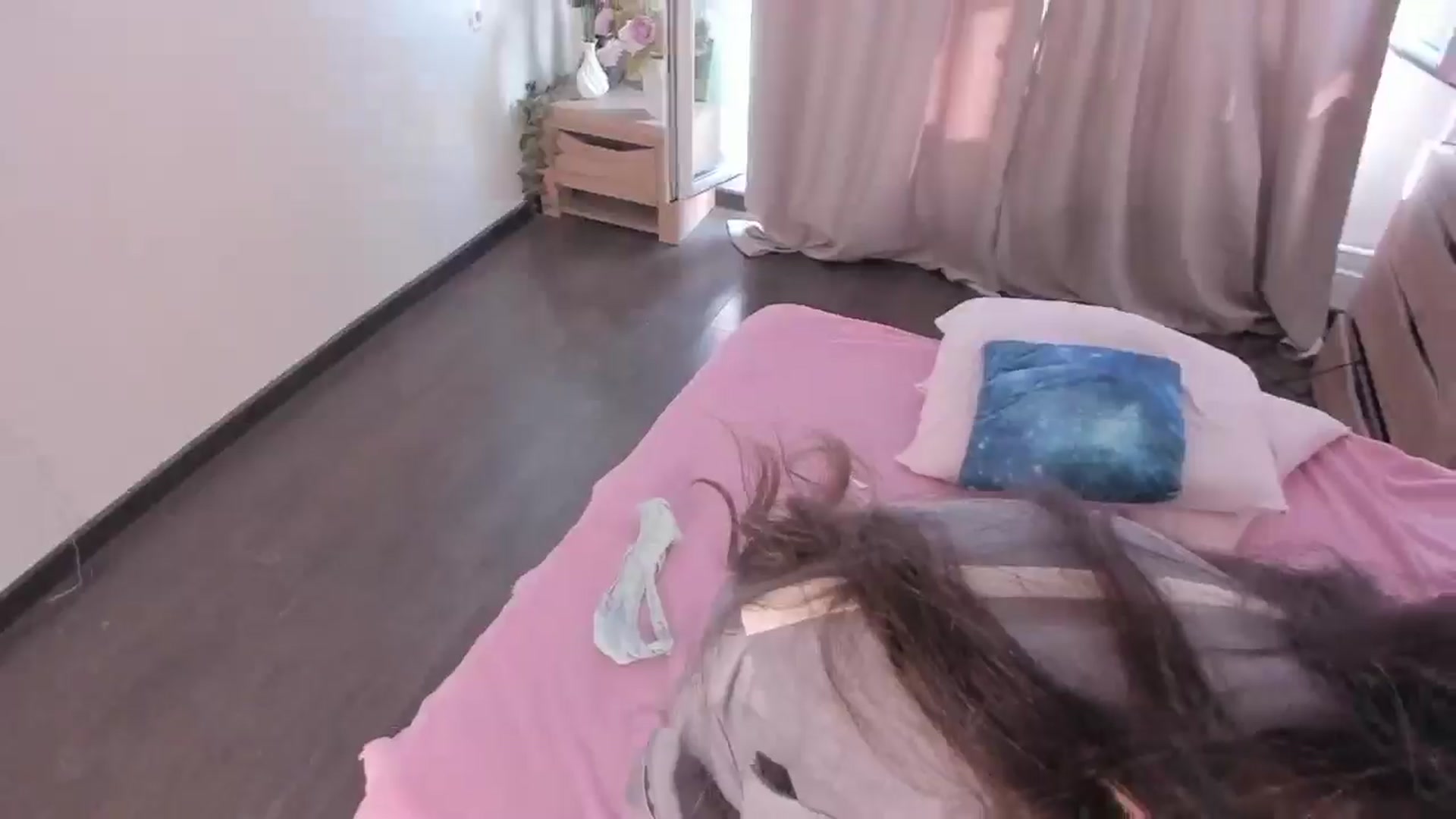 Gallery image thumbnail from Katieness's myfreecams stream on, 04/23/2025, 12:42 image 13 of 20