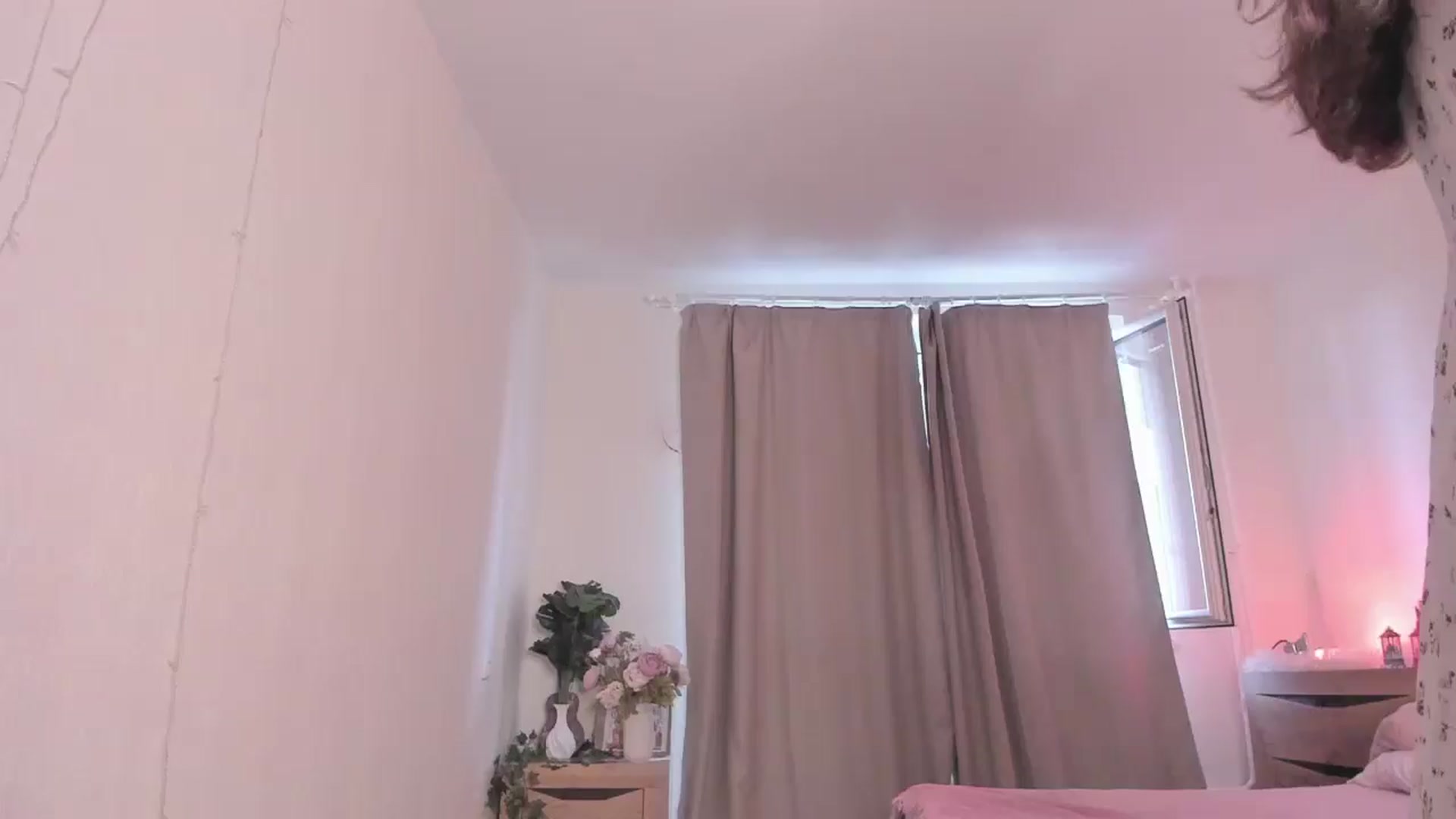 Gallery image thumbnail from Katieness's myfreecams stream on, 05/02/2025, 12:32 image 1 of 20