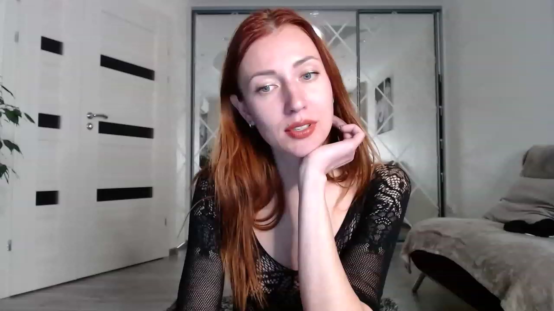 Gallery image thumbnail from Katiushaaa's myfreecams stream on, 11/24/2022, 19:10 image 1 of 20