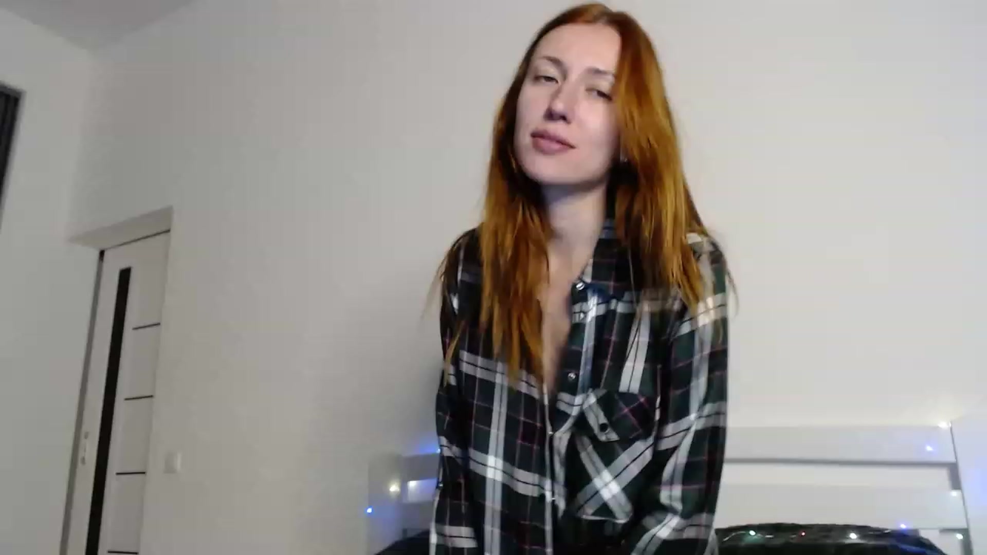 Gallery image thumbnail from Katiushaaa's myfreecams stream on, 12/08/2022, 18:58 image 17 of 20