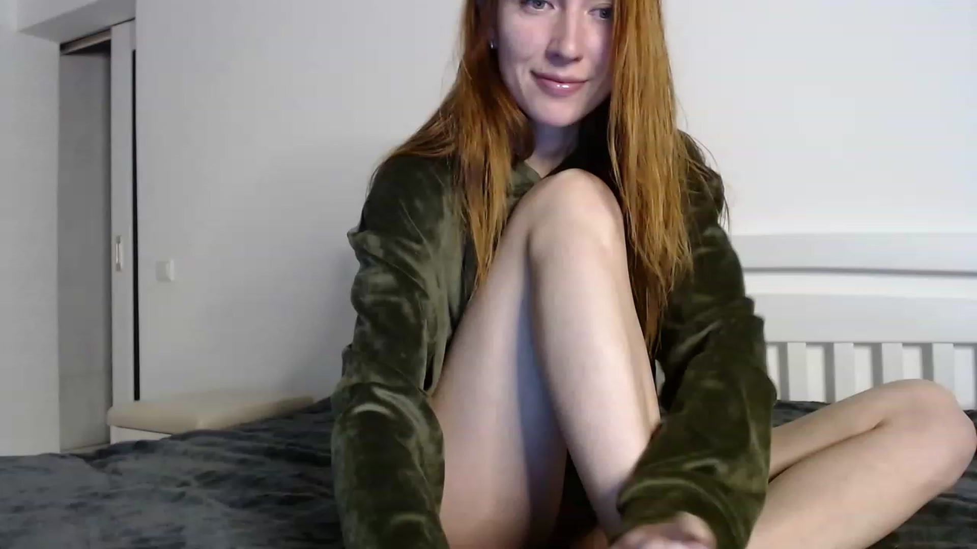 Gallery image thumbnail from Katiushaaa's myfreecams stream on, 12/12/2022, 16:28 image 9 of 20