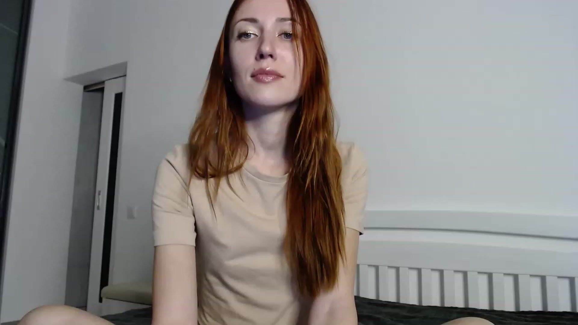 Gallery image thumbnail from Katiushaaa's myfreecams stream on, 12/24/2022, 17:18 image 16 of 20