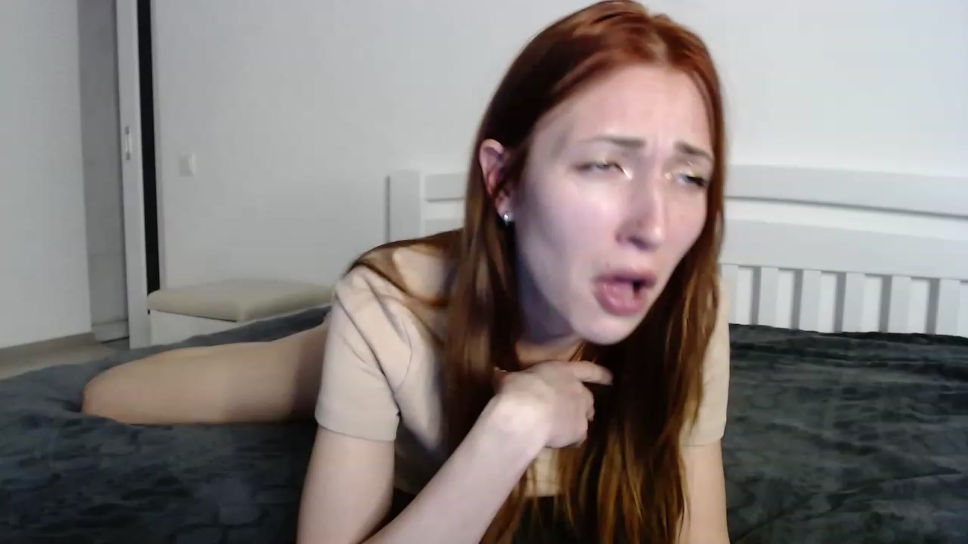 Gallery image thumbnail from Katiushaaa's myfreecams stream on, 12/24/2022, 17:18 image 2 of 20