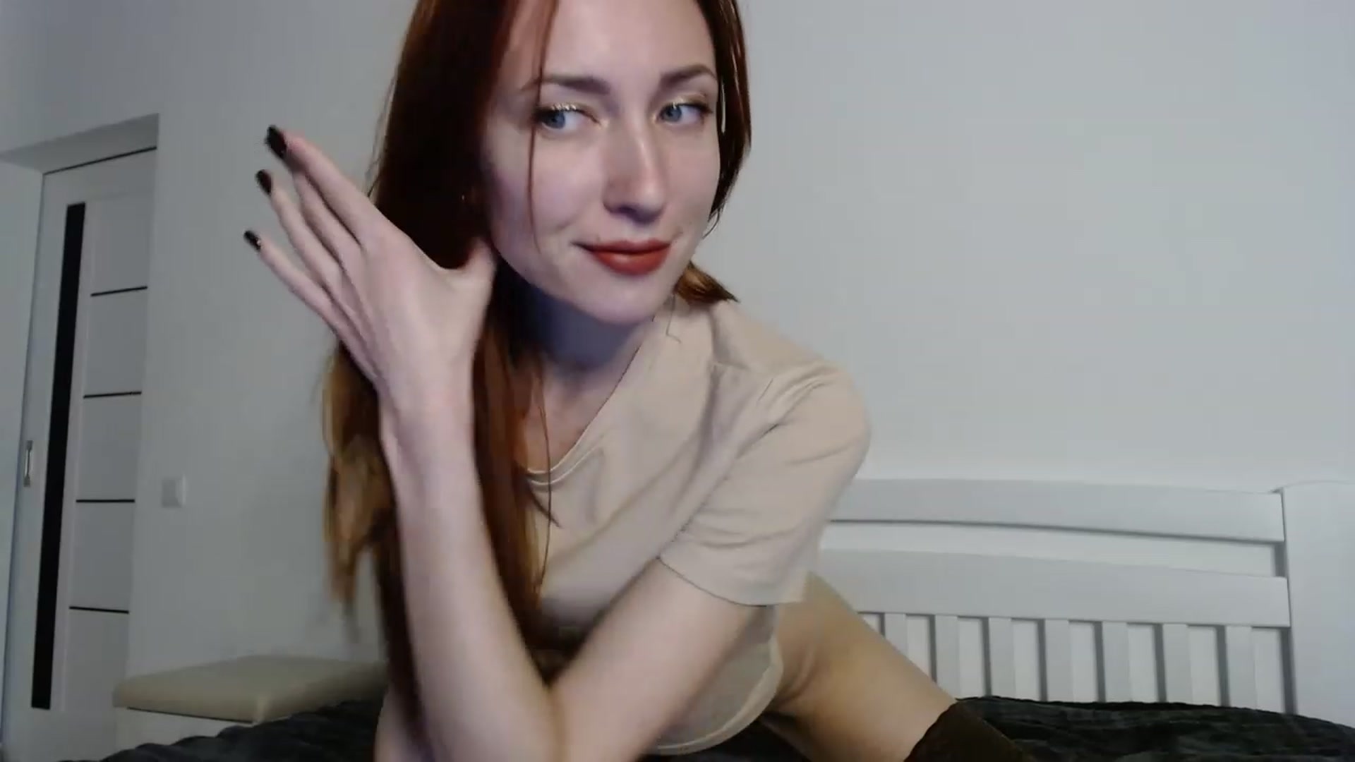 Gallery image thumbnail from Katiushaaa's myfreecams stream on, 12/25/2022, 11:55 image 13 of 20