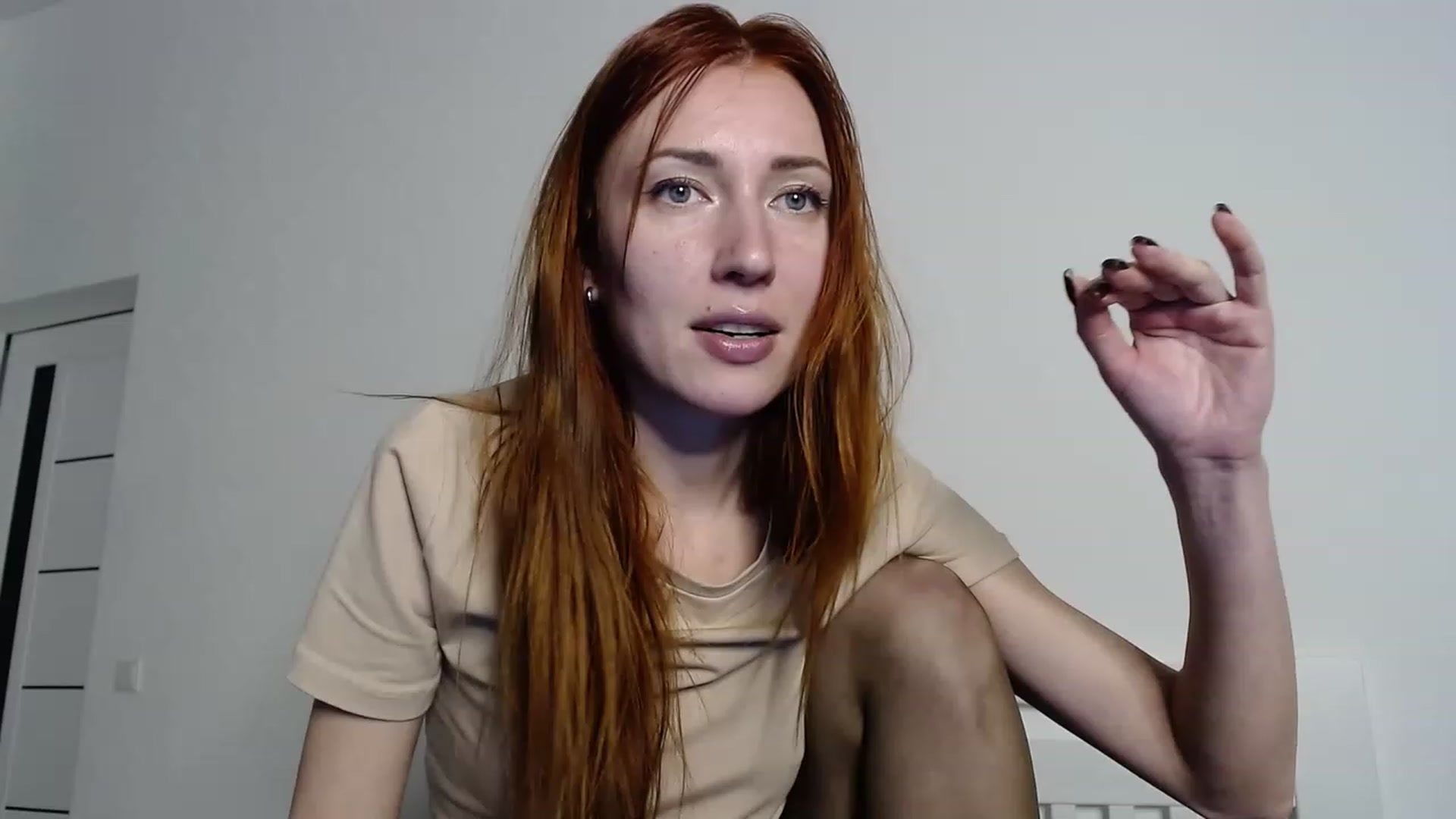 Gallery image thumbnail from Katiushaaa's myfreecams stream on, 12/26/2022, 17:37 image 12 of 20