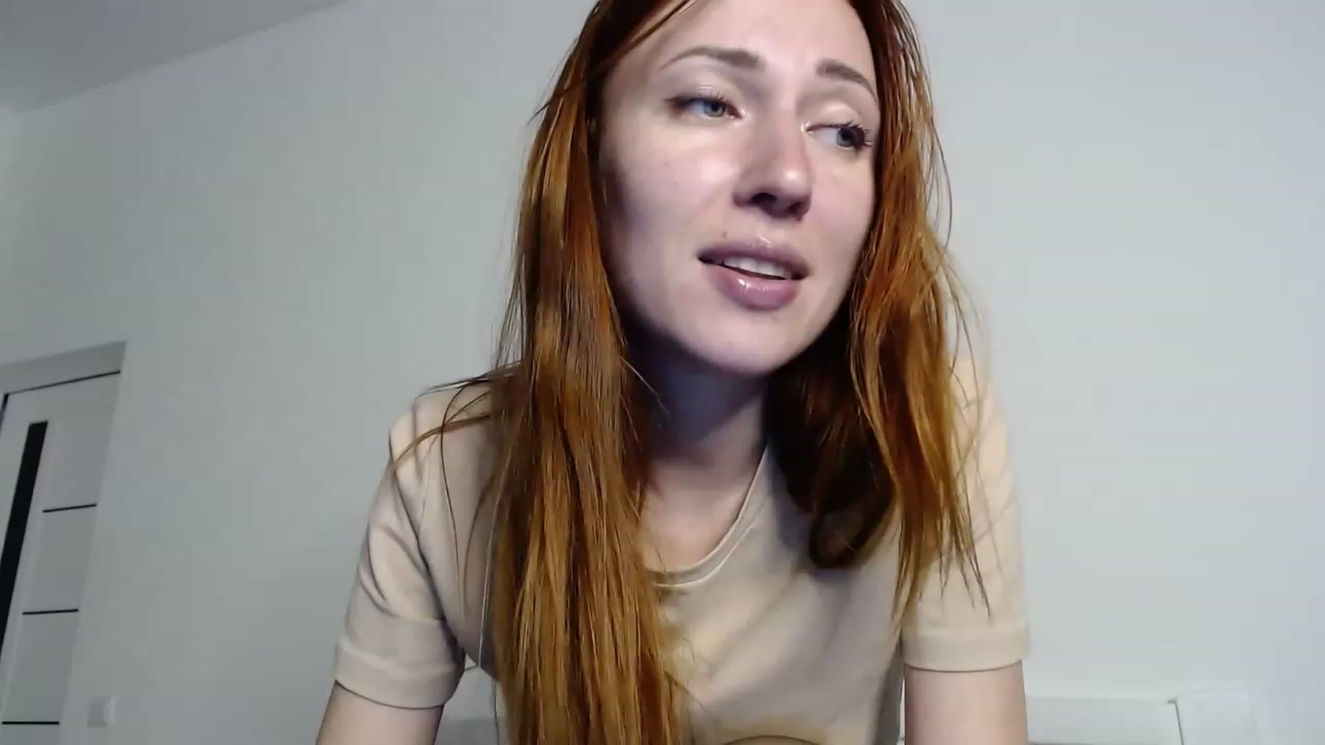 Gallery image thumbnail from Katiushaaa's myfreecams stream on, 12/26/2022, 17:37 image 11 of 20