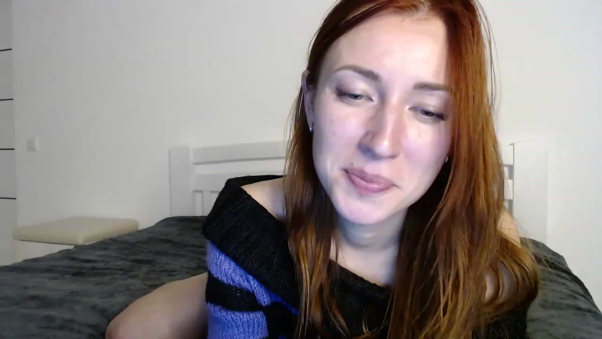 Gallery image thumbnail from Katiushaaa's myfreecams stream on, 12/26/2022, 20:14 image 14 of 20