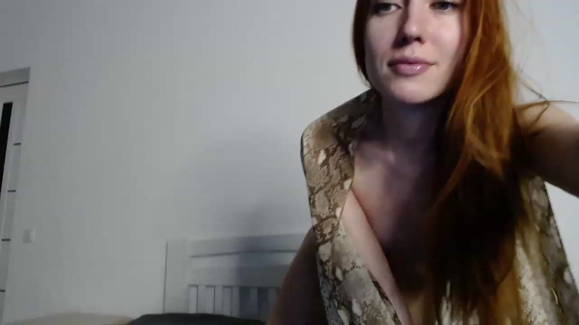Gallery image thumbnail from Katiushaaa's myfreecams stream on, 01/04/2023, 16:04 image 1 of 20