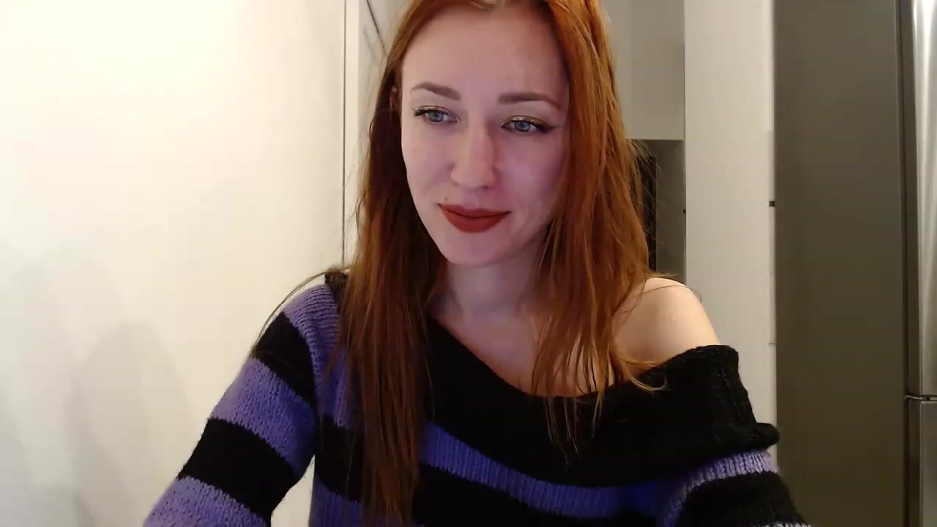 Gallery image thumbnail from Katiushaaa's myfreecams stream on, 01/15/2023, 19:59 image 11 of 20