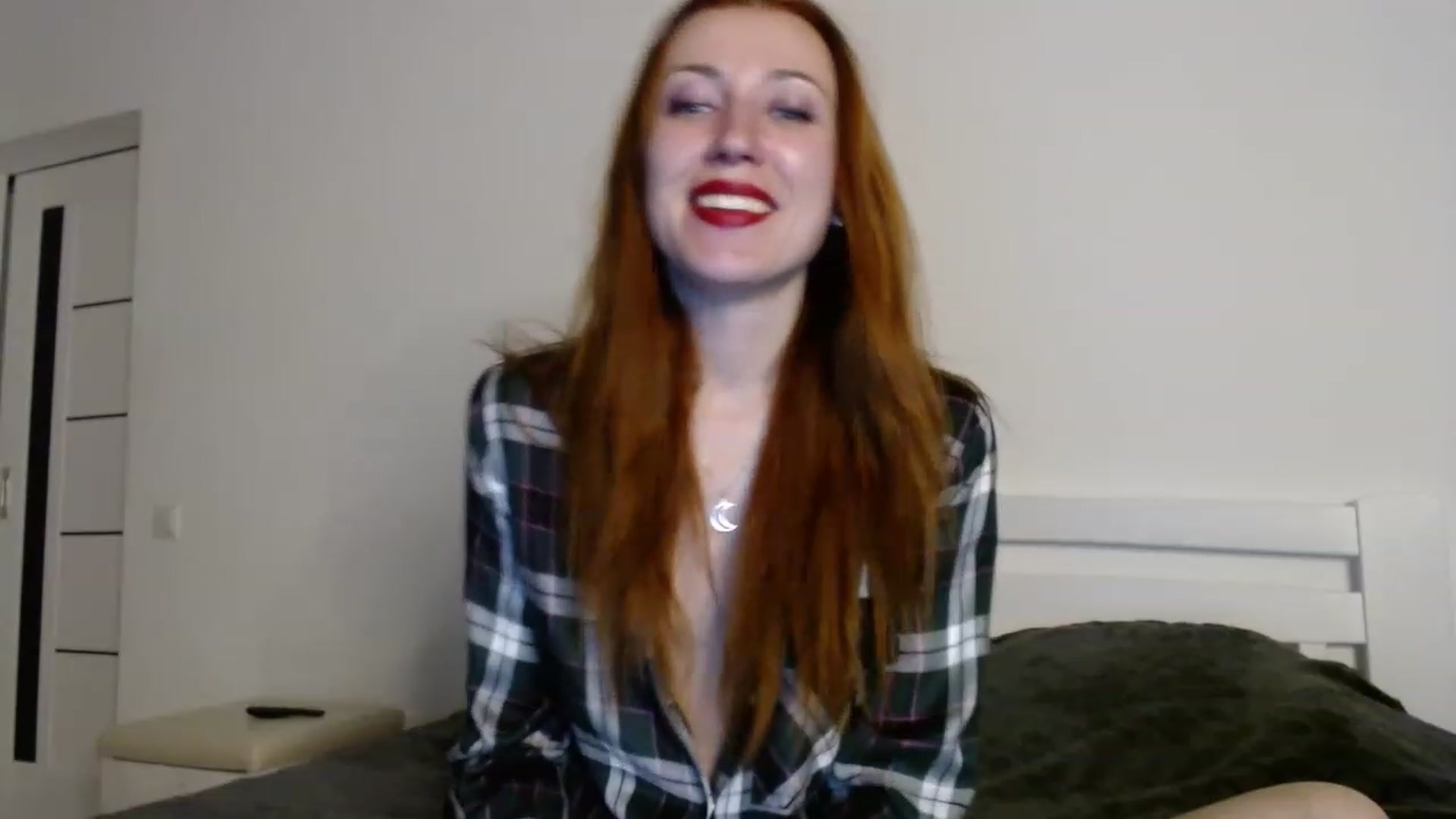 Gallery image thumbnail from Katiushaaa's myfreecams stream on, 02/19/2023, 16:52 image 15 of 20