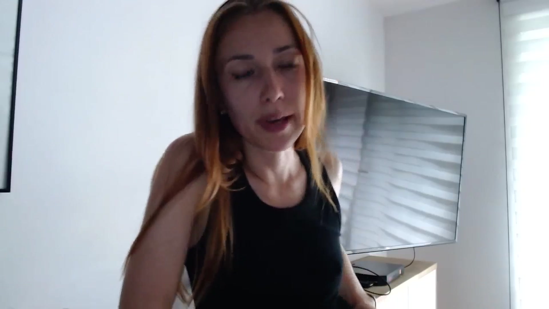 Gallery image thumbnail from Katiushaaa's myfreecams stream on, 08/20/2023, 20:02 image 2 of 20