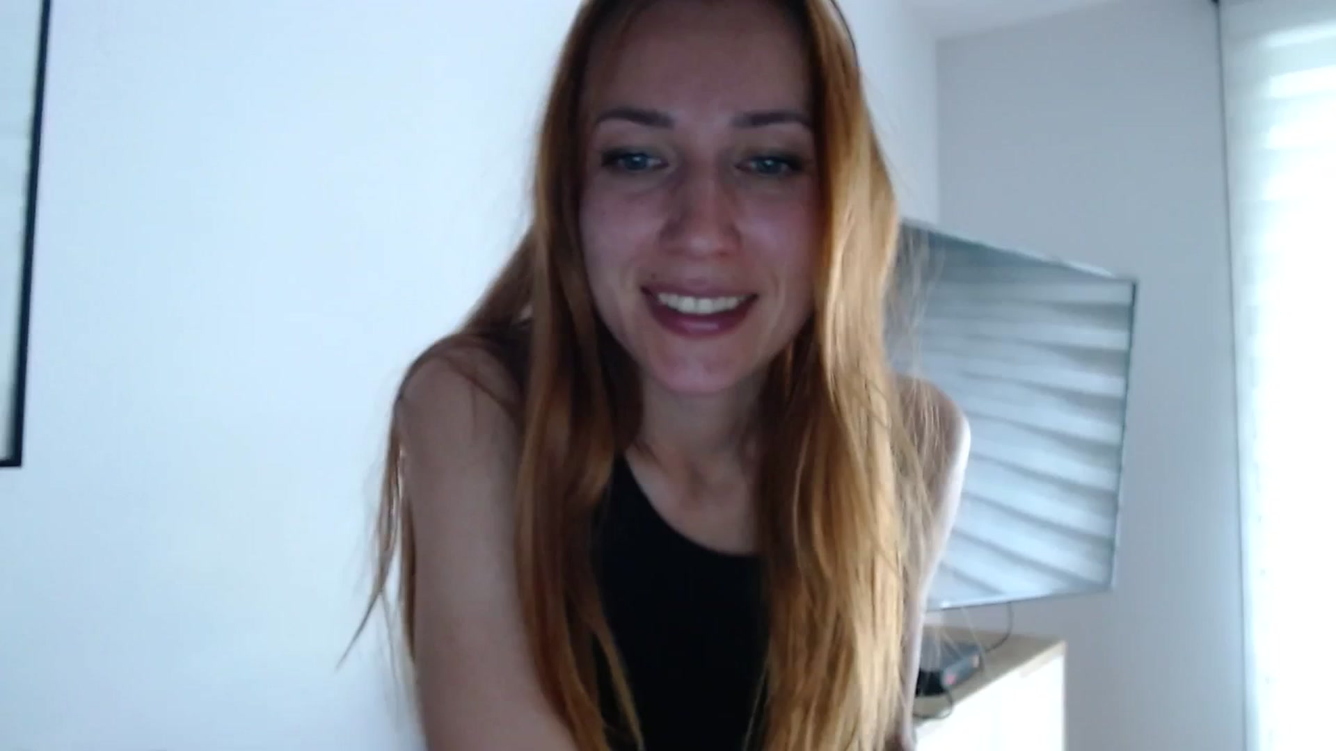Gallery image thumbnail from Katiushaaa's myfreecams stream on, 08/20/2023, 20:02 image 3 of 20