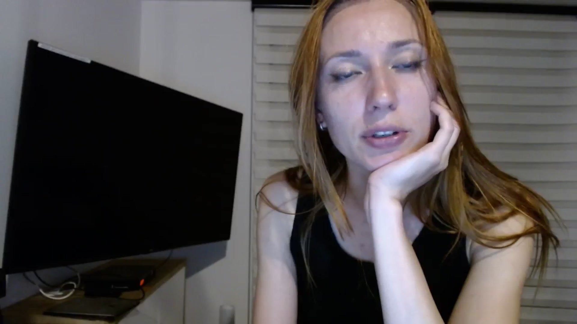 Gallery image thumbnail from Katiushaaa's myfreecams stream on, 08/20/2023, 21:25 image 3 of 20