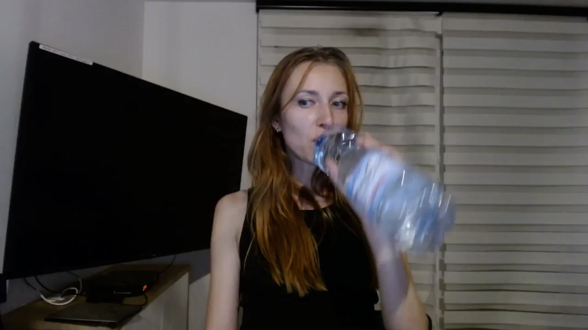 Gallery image thumbnail from Katiushaaa's myfreecams stream on, 08/20/2023, 21:25 image 7 of 20