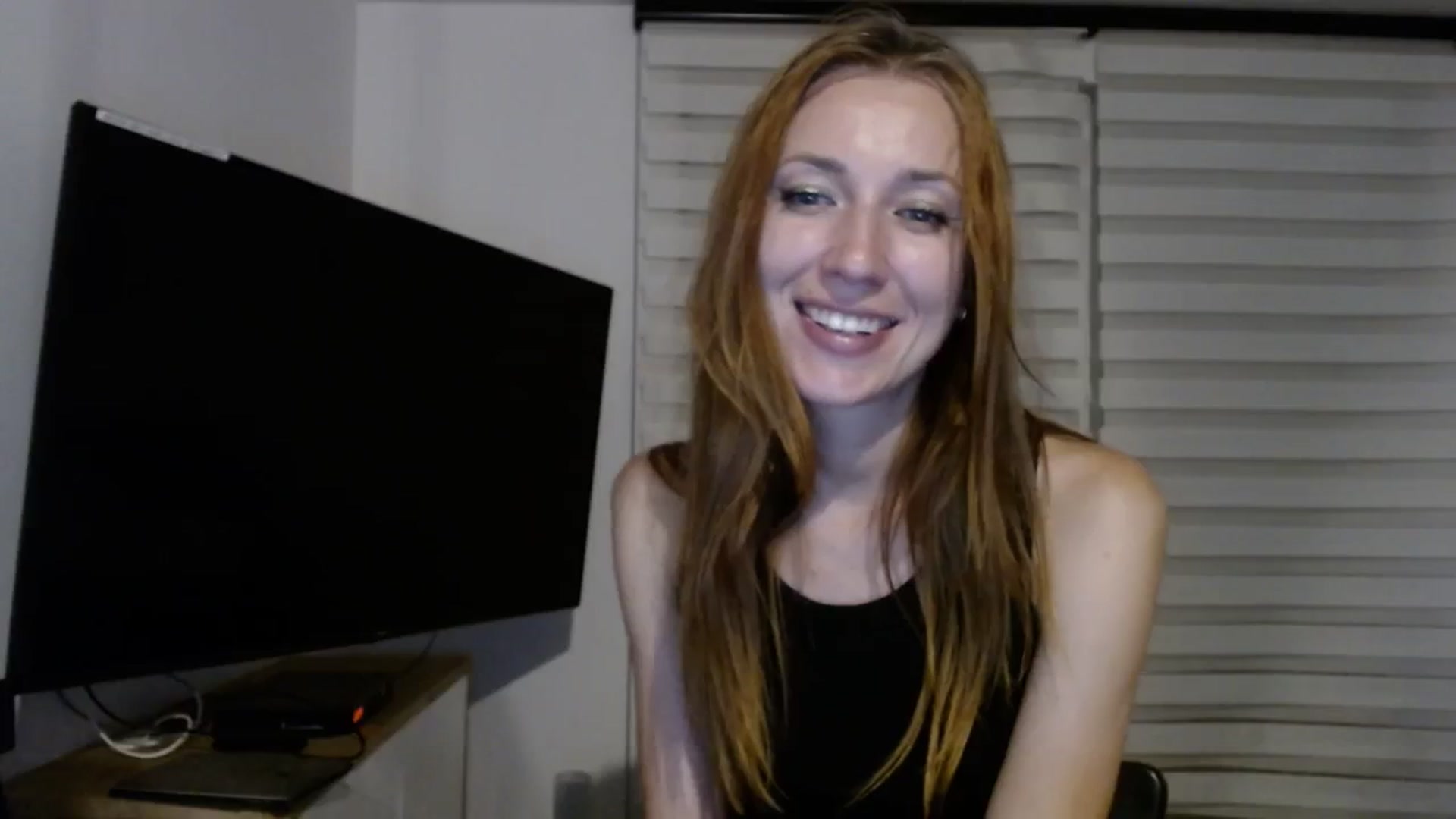 Gallery image thumbnail from Katiushaaa's myfreecams stream on, 08/20/2023, 21:25 image 4 of 20