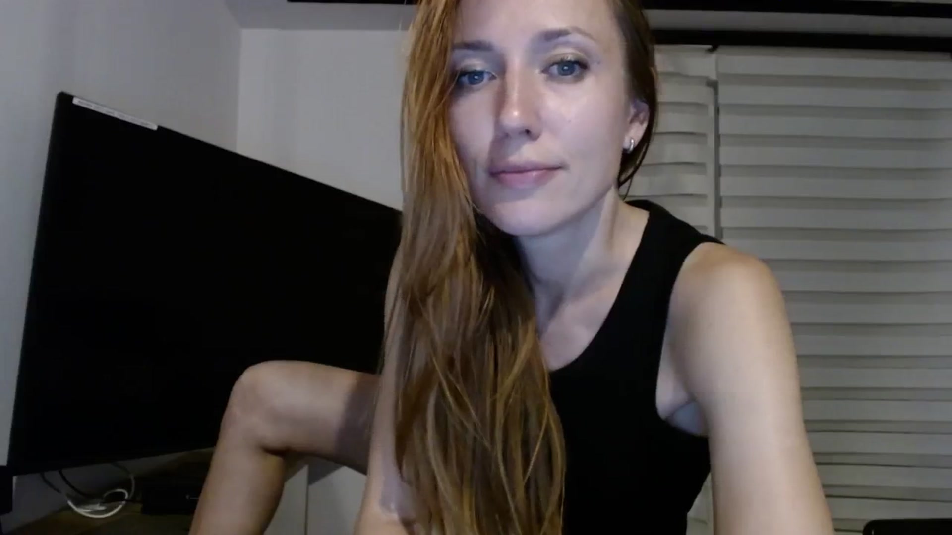 Gallery image thumbnail from Katiushaaa's myfreecams stream on, 08/20/2023, 22:28 image 2 of 20