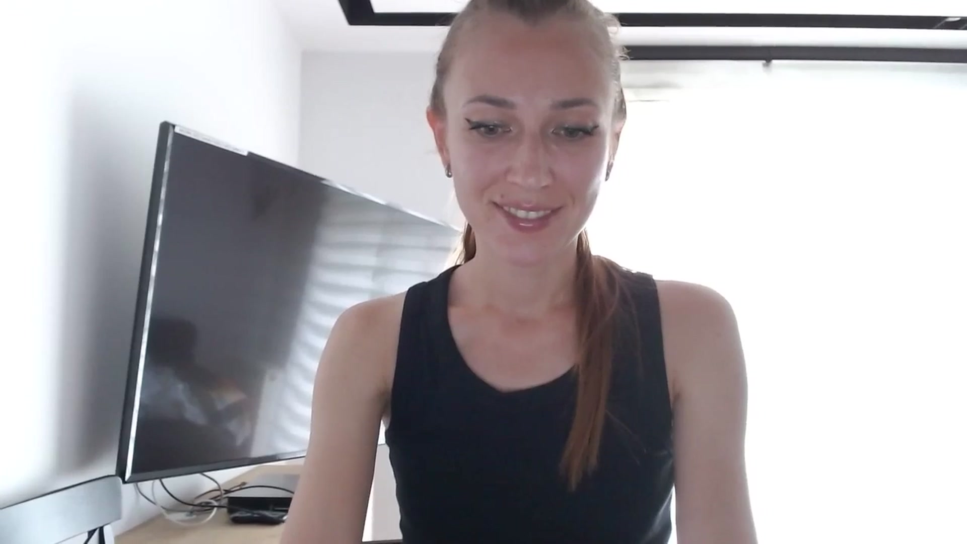 Gallery image thumbnail from Katiushaaa's myfreecams stream on, 08/21/2023, 17:20 image 3 of 20