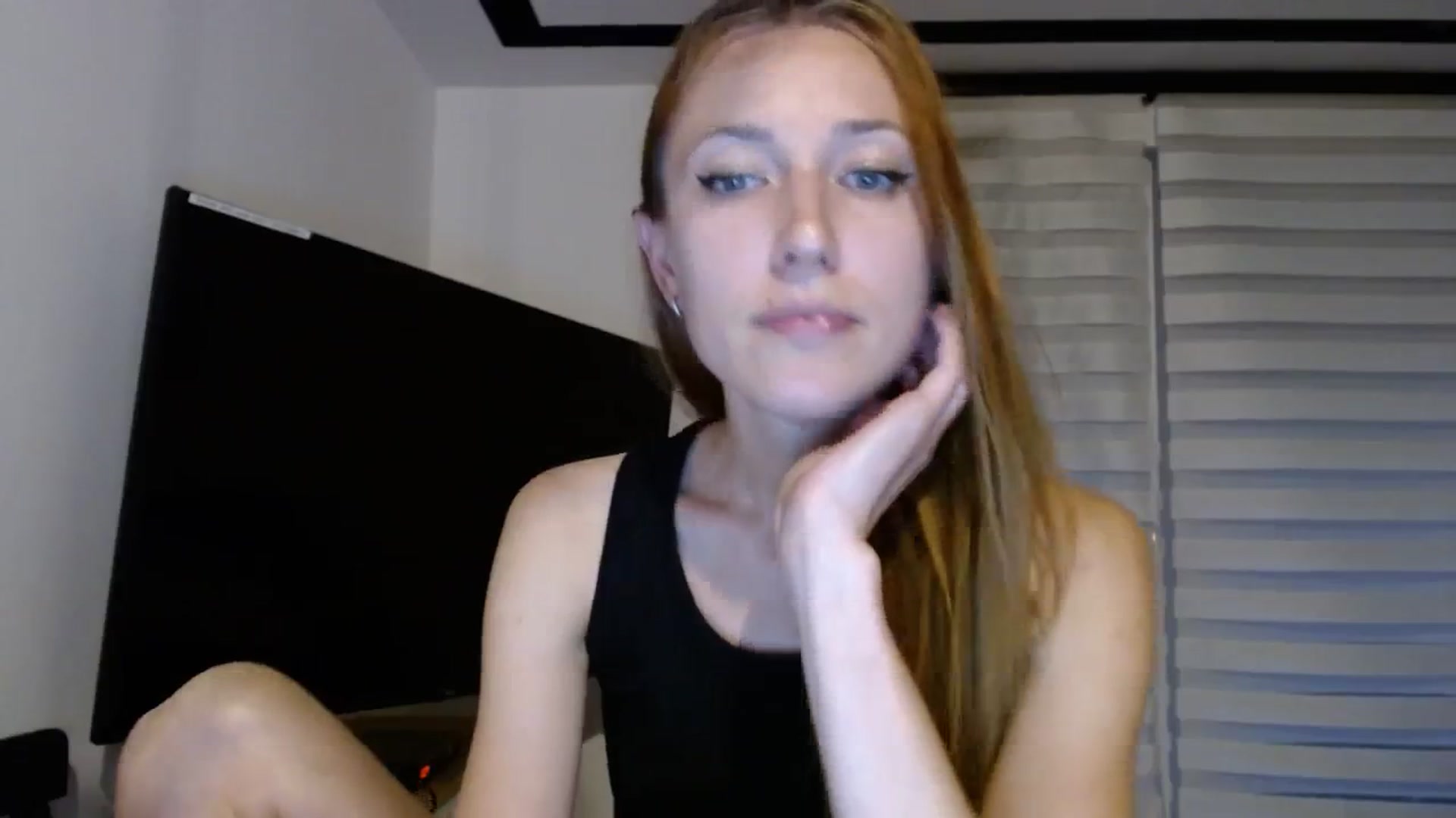 Gallery image thumbnail from Katiushaaa's myfreecams stream on, 08/21/2023, 19:53 image 10 of 20