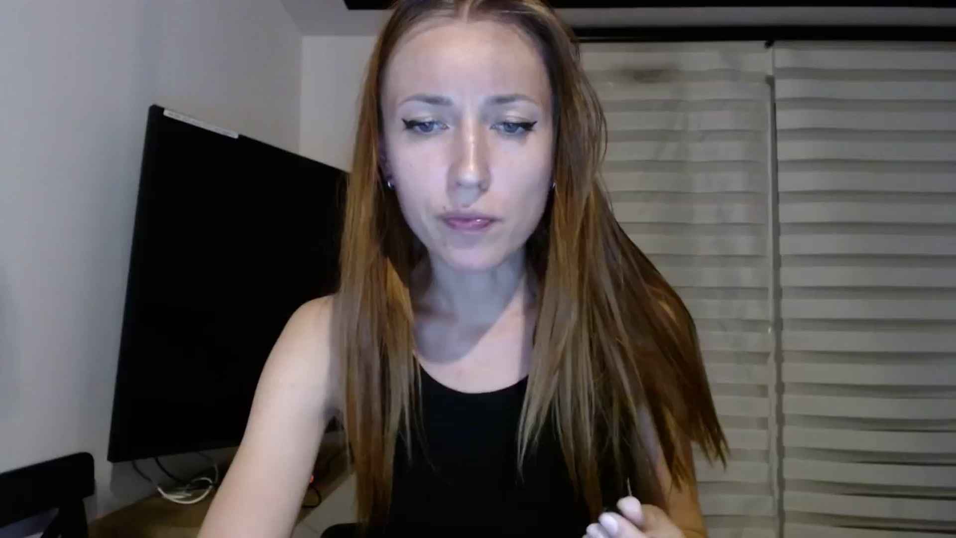 Gallery image thumbnail from Katiushaaa's myfreecams stream on, 08/21/2023, 19:53 image 17 of 20