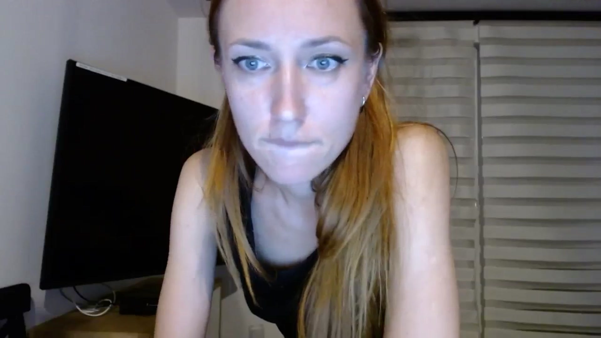 Gallery image thumbnail from Katiushaaa's myfreecams stream on, 08/21/2023, 19:53 image 14 of 20