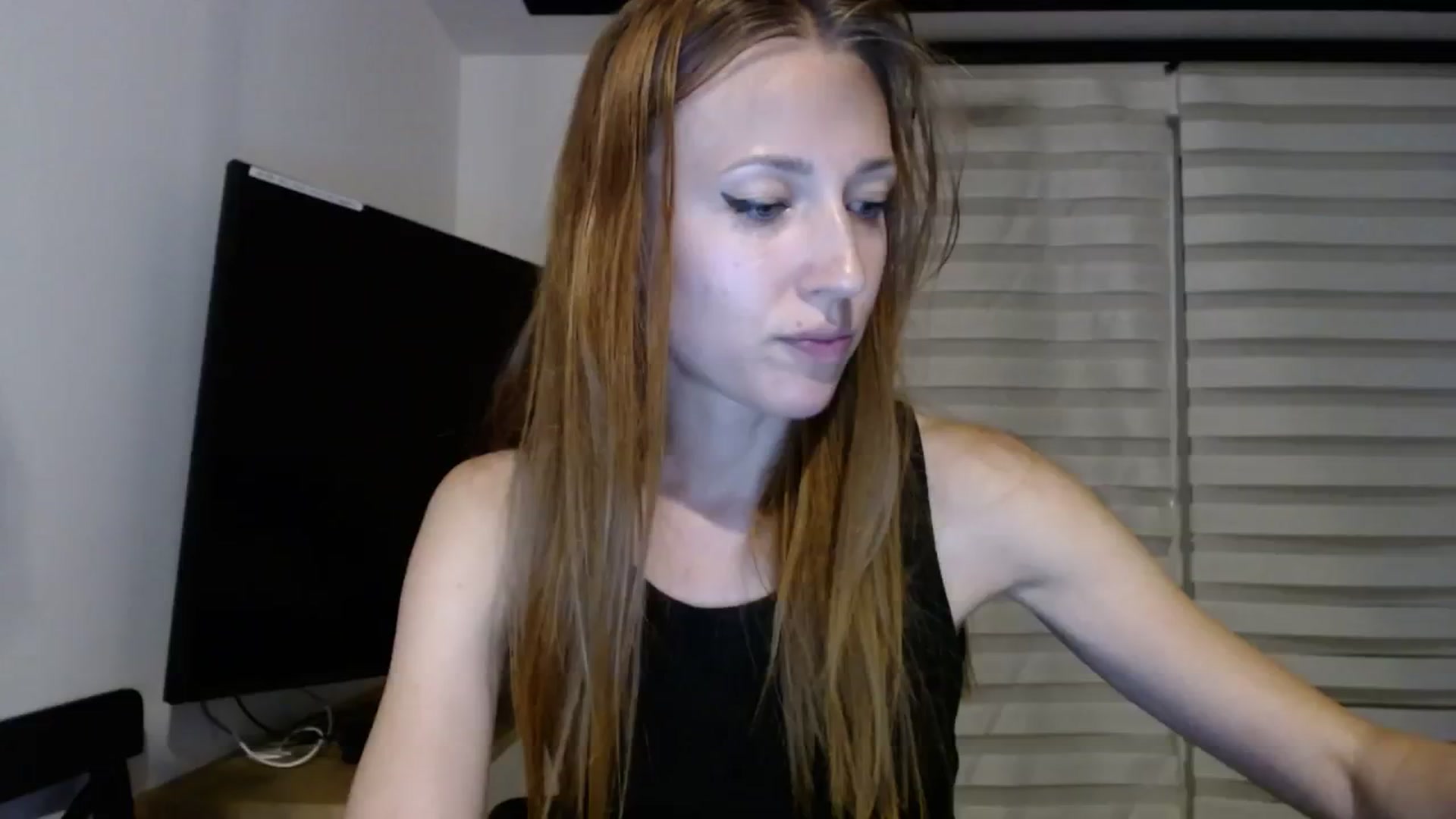 Gallery image thumbnail from Katiushaaa's myfreecams stream on, 08/21/2023, 19:53 image 18 of 20
