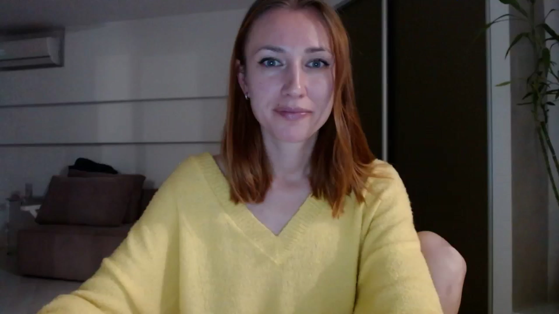 Gallery image thumbnail from Katiushaaa's myfreecams stream on, 10/18/2023, 20:02 image 20 of 20