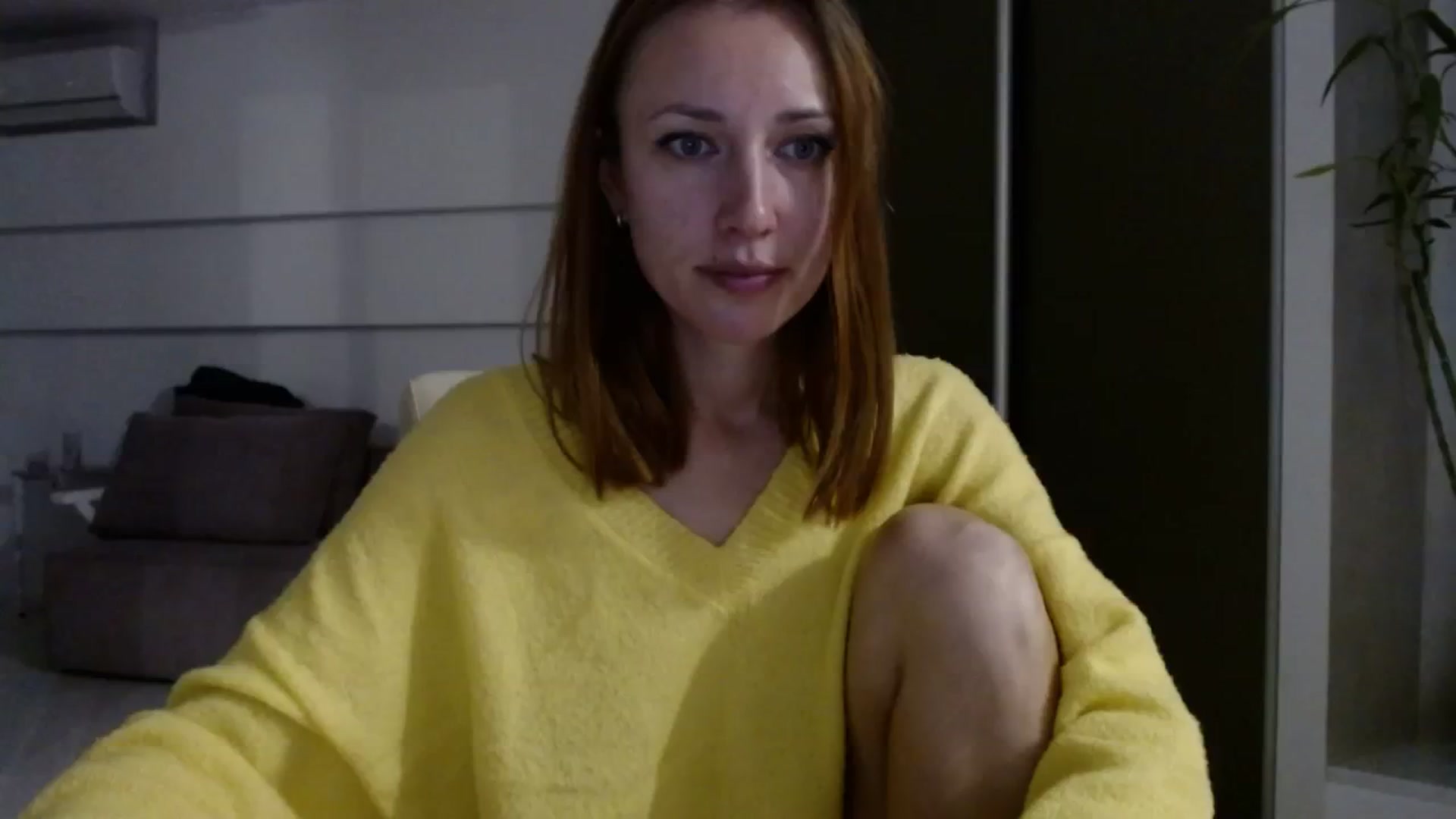 Gallery image thumbnail from Katiushaaa's myfreecams stream on, 10/18/2023, 20:02 image 19 of 20