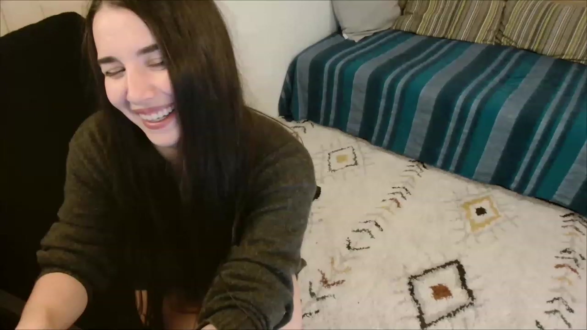 Gallery image thumbnail from Katress's myfreecams stream on, 05/05/2023, 19:43 image 14 of 20