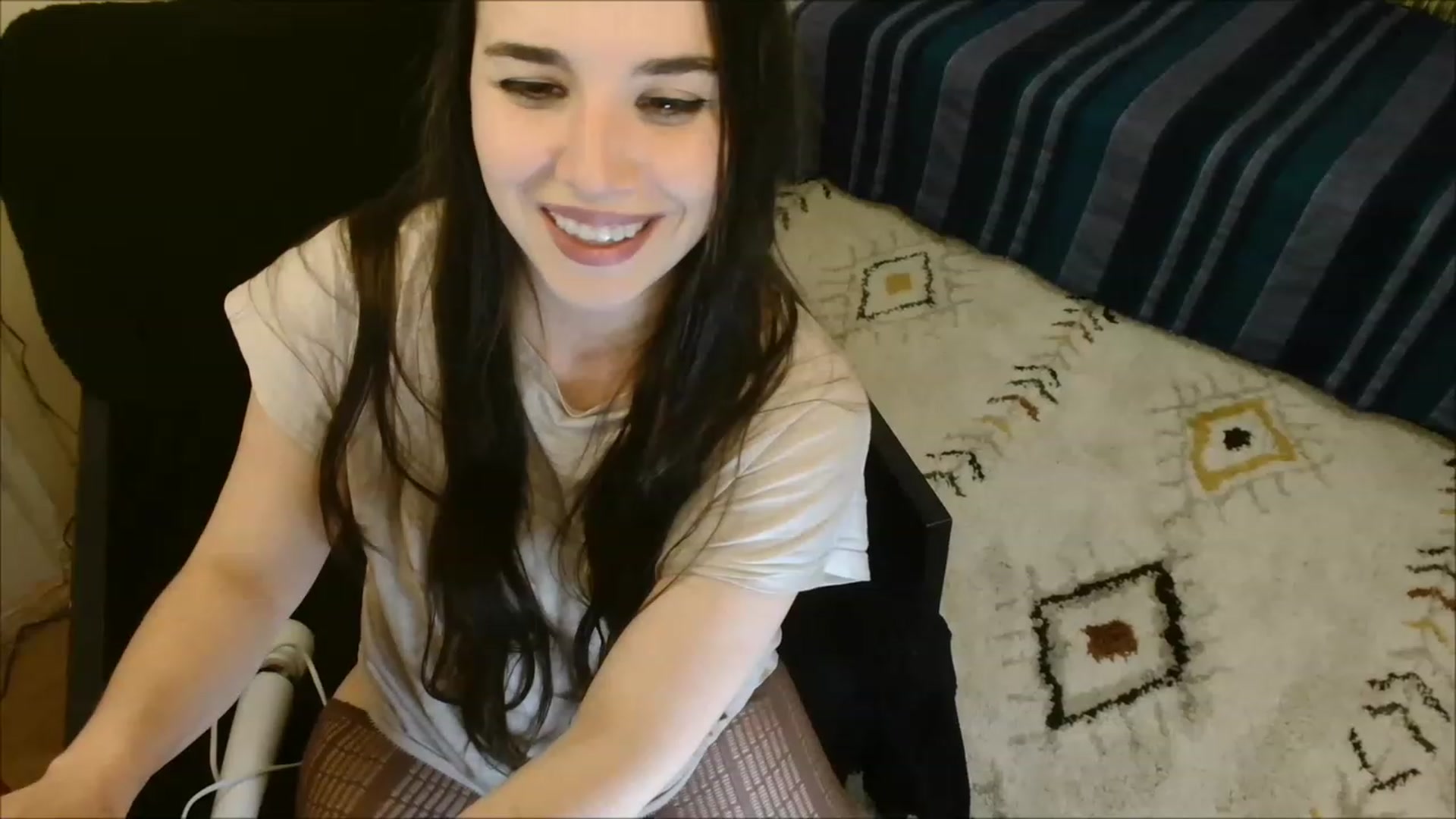 Gallery image thumbnail from Katress's myfreecams stream on, 05/06/2023, 20:10 image 11 of 20