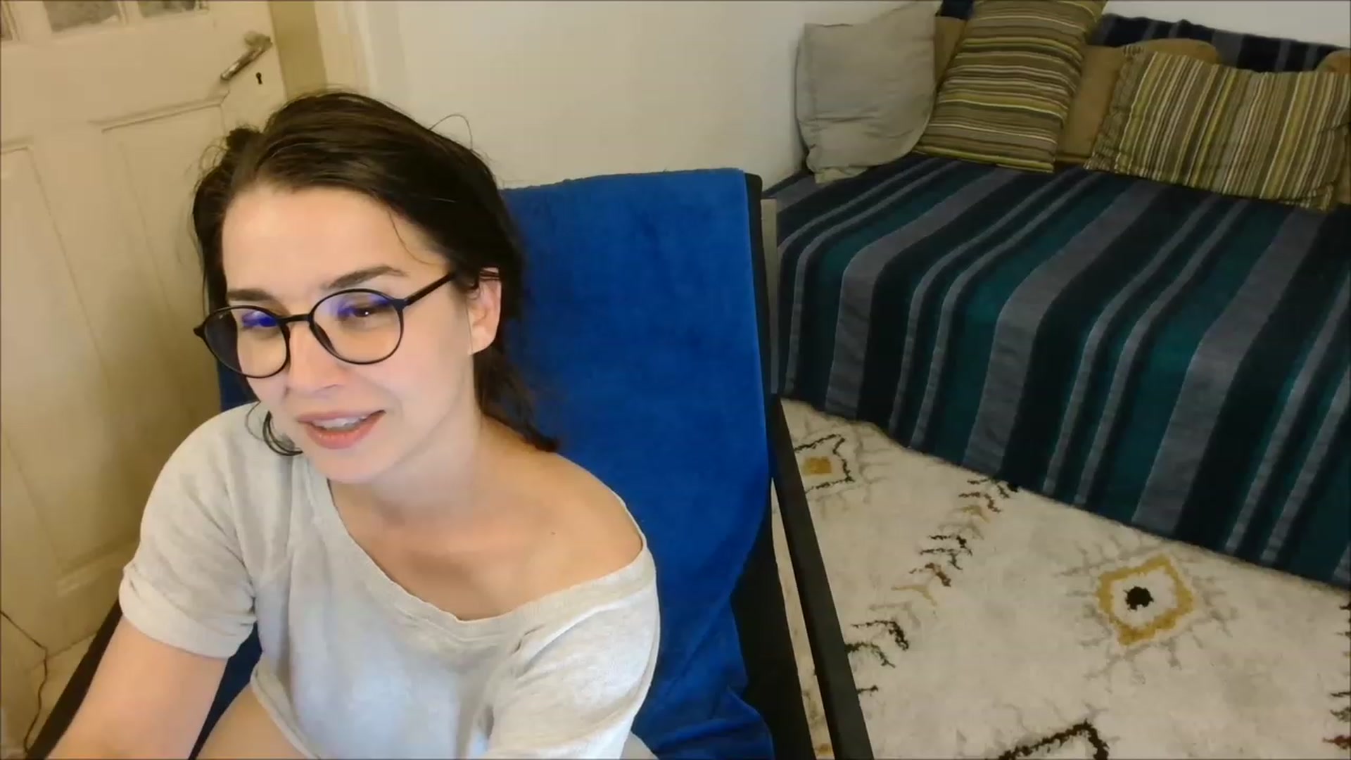 Gallery image thumbnail from Katress's myfreecams stream on, 07/08/2023, 20:06 image 15 of 20