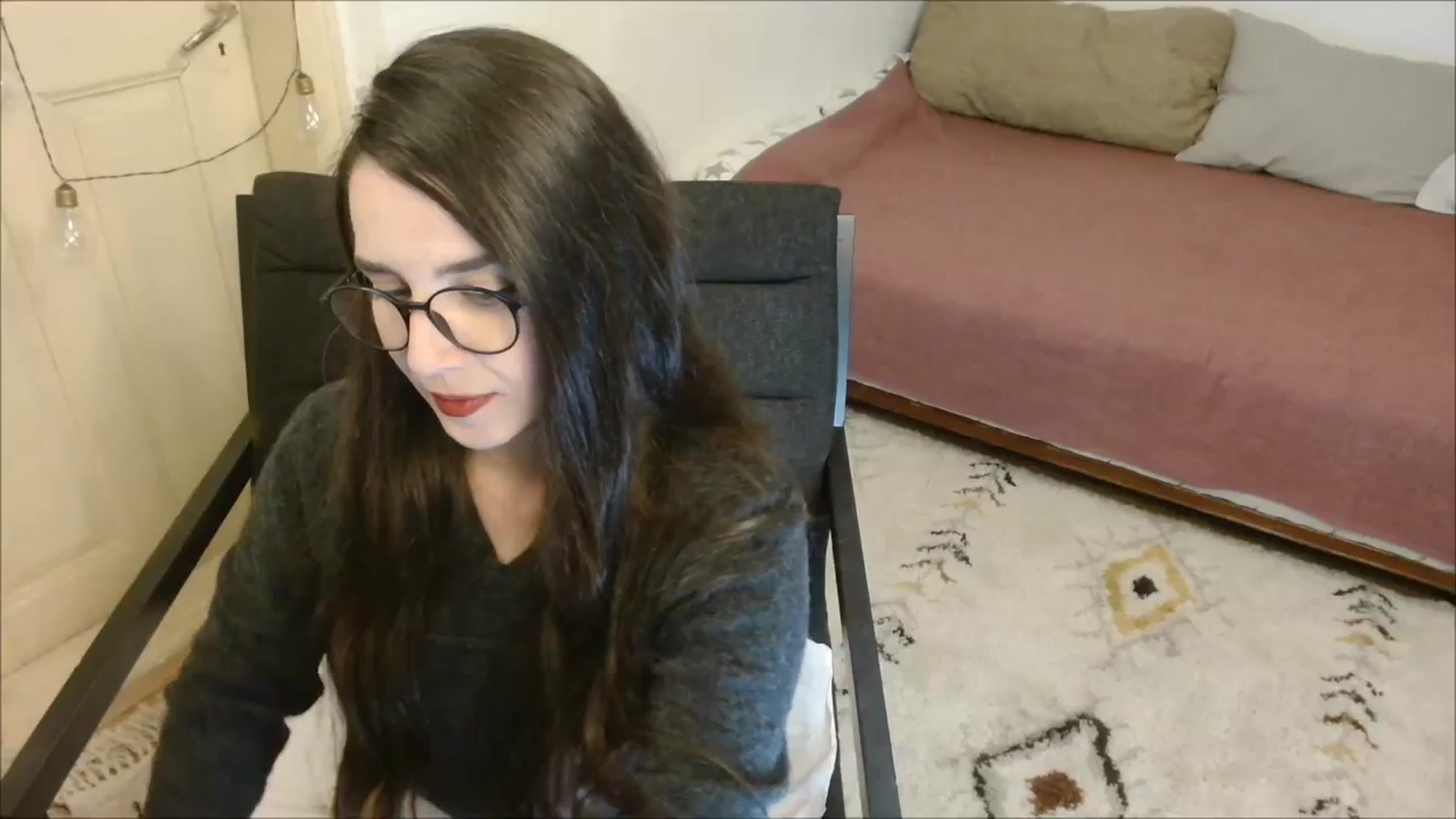 Gallery image thumbnail from Katress's myfreecams stream on, 10/21/2023, 18:33 image 9 of 20