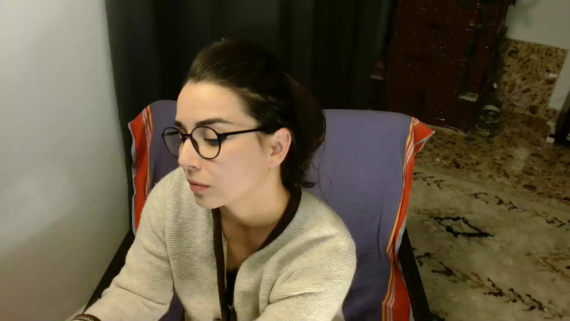 Gallery image thumbnail from Katress's myfreecams stream on, 11/28/2023, 19:25 image 1 of 20