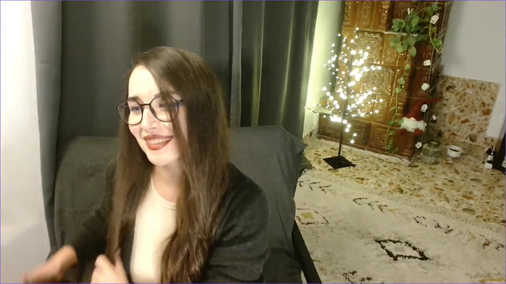 Gallery image thumbnail from Katress's myfreecams stream on, 12/24/2023, 18:09 image 7 of 20