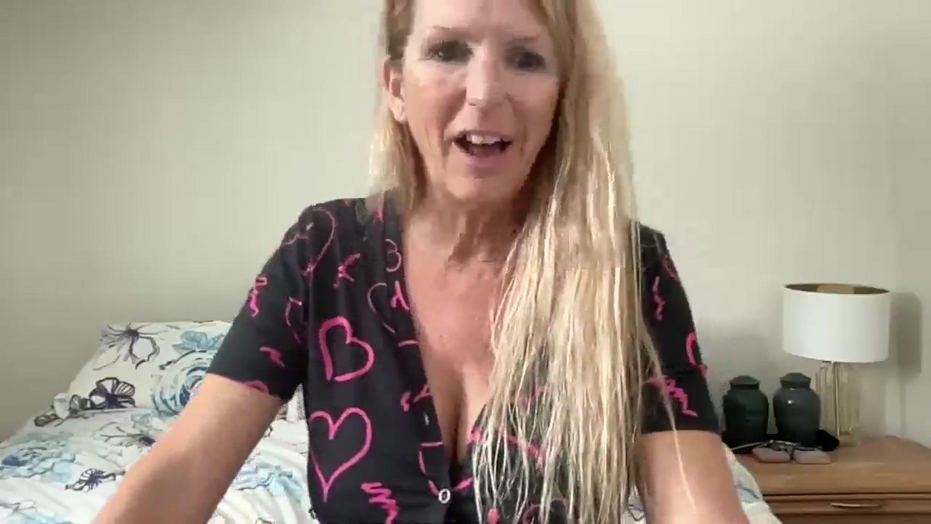 Gallery image thumbnail from Katrina2's myfreecams stream on, 02/22/2025, 15:35 image 18 of 20