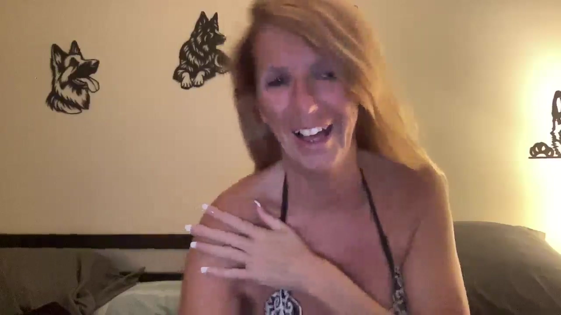 Gallery image thumbnail from Katrina2's myfreecams stream on, 12/22/2025, 24:14 image 20 of 20
