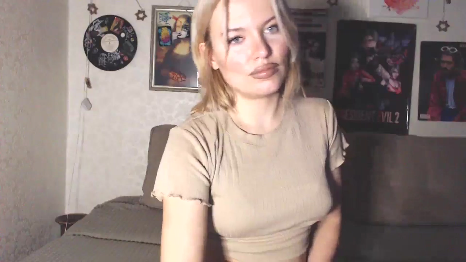 Gallery image thumbnail from Katrinaa's myfreecams stream on, 04/13/2026, 07:56 image 9 of 20