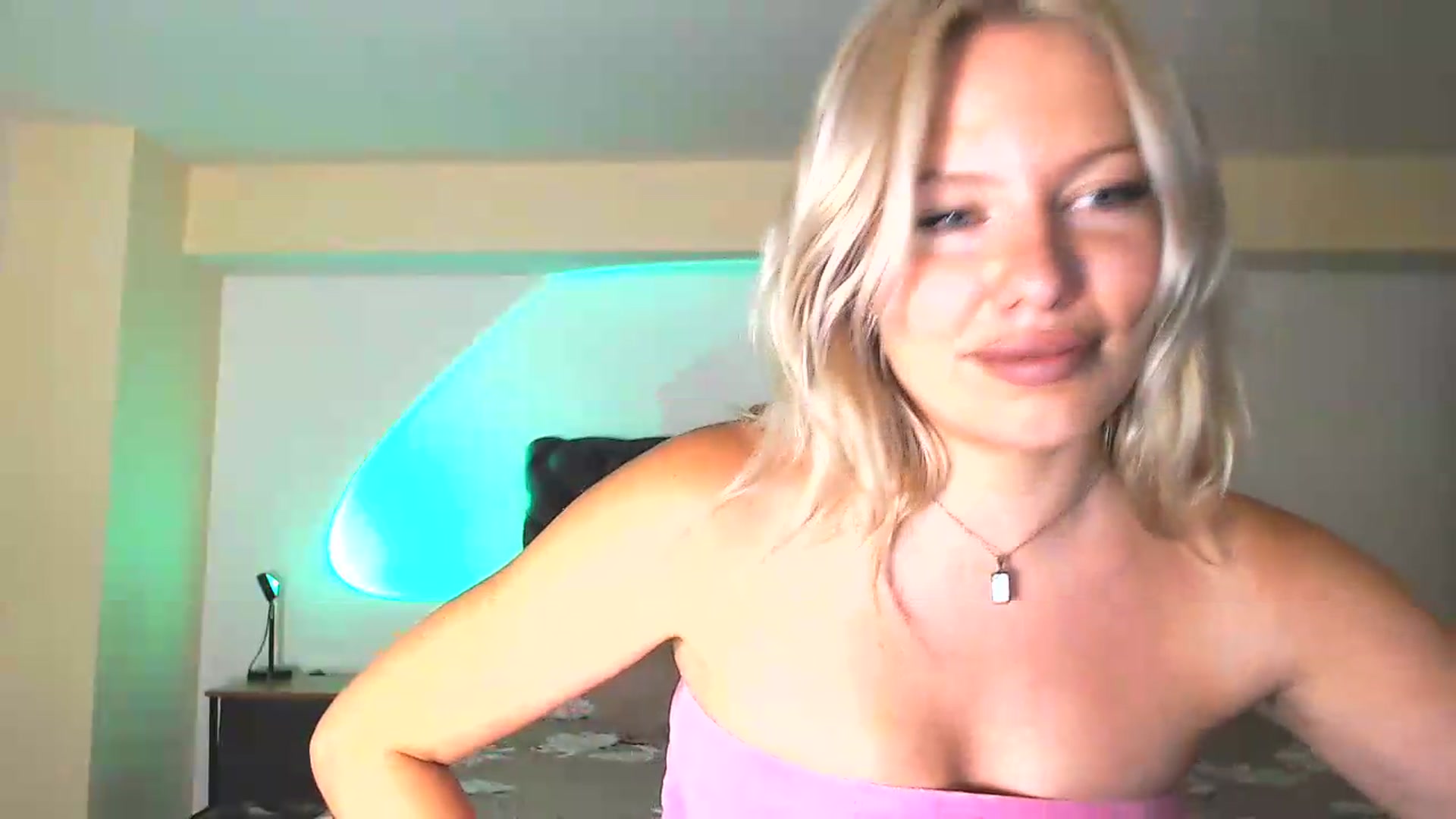 Gallery image thumbnail from Katrinaa's myfreecams stream on, 07/11/2026, 14:03 image 11 of 20